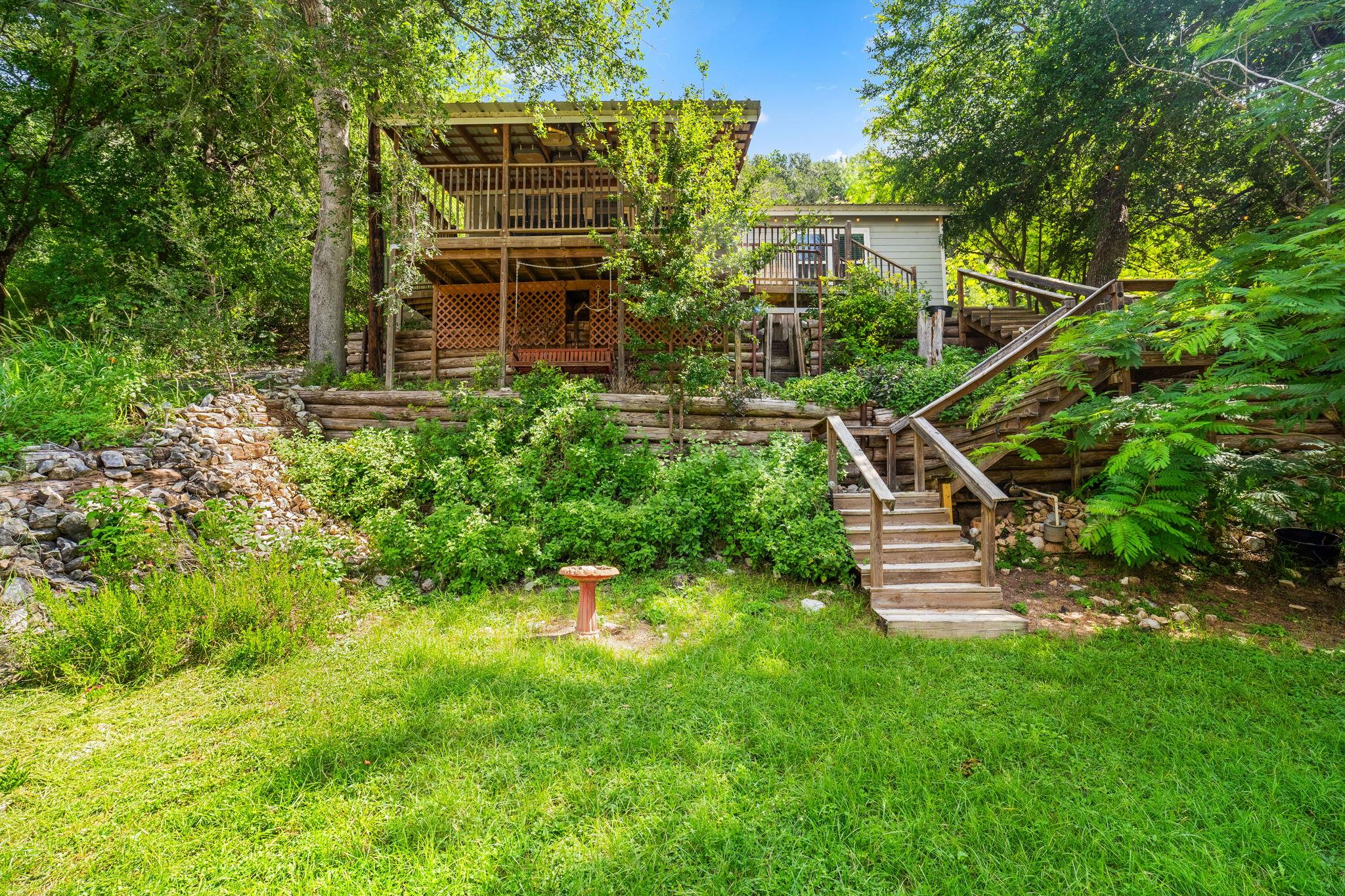 770 N River Rd, Lampasas, TX 76550 — photo 1