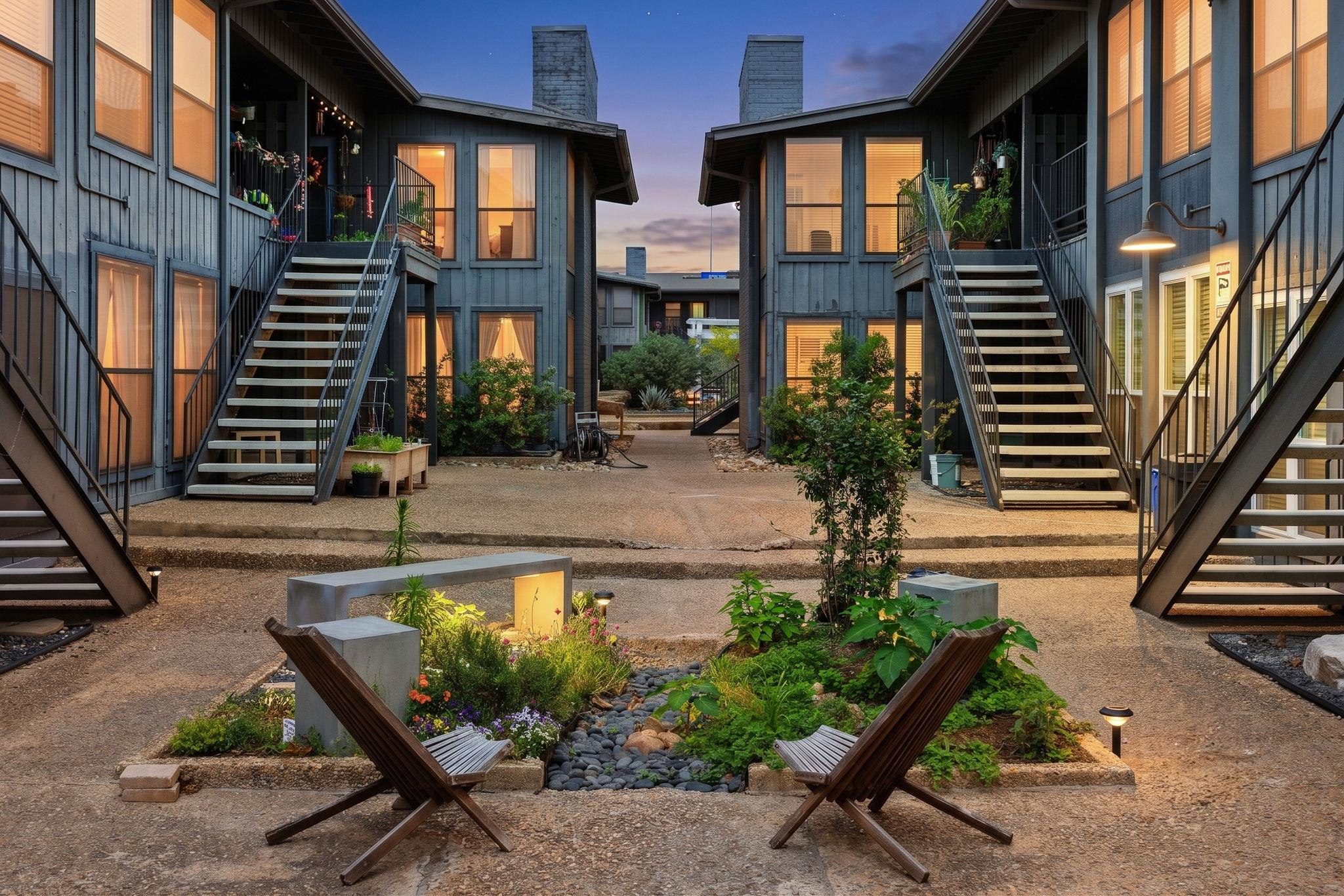 909  Reinli St  #136, Austin, TX 78751 — photo 1
