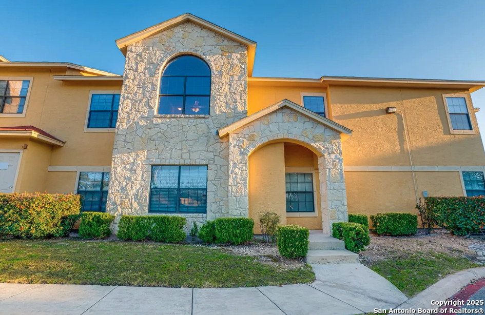 6160 Eckhert, San Antonio, TX 78240 — photo 1
