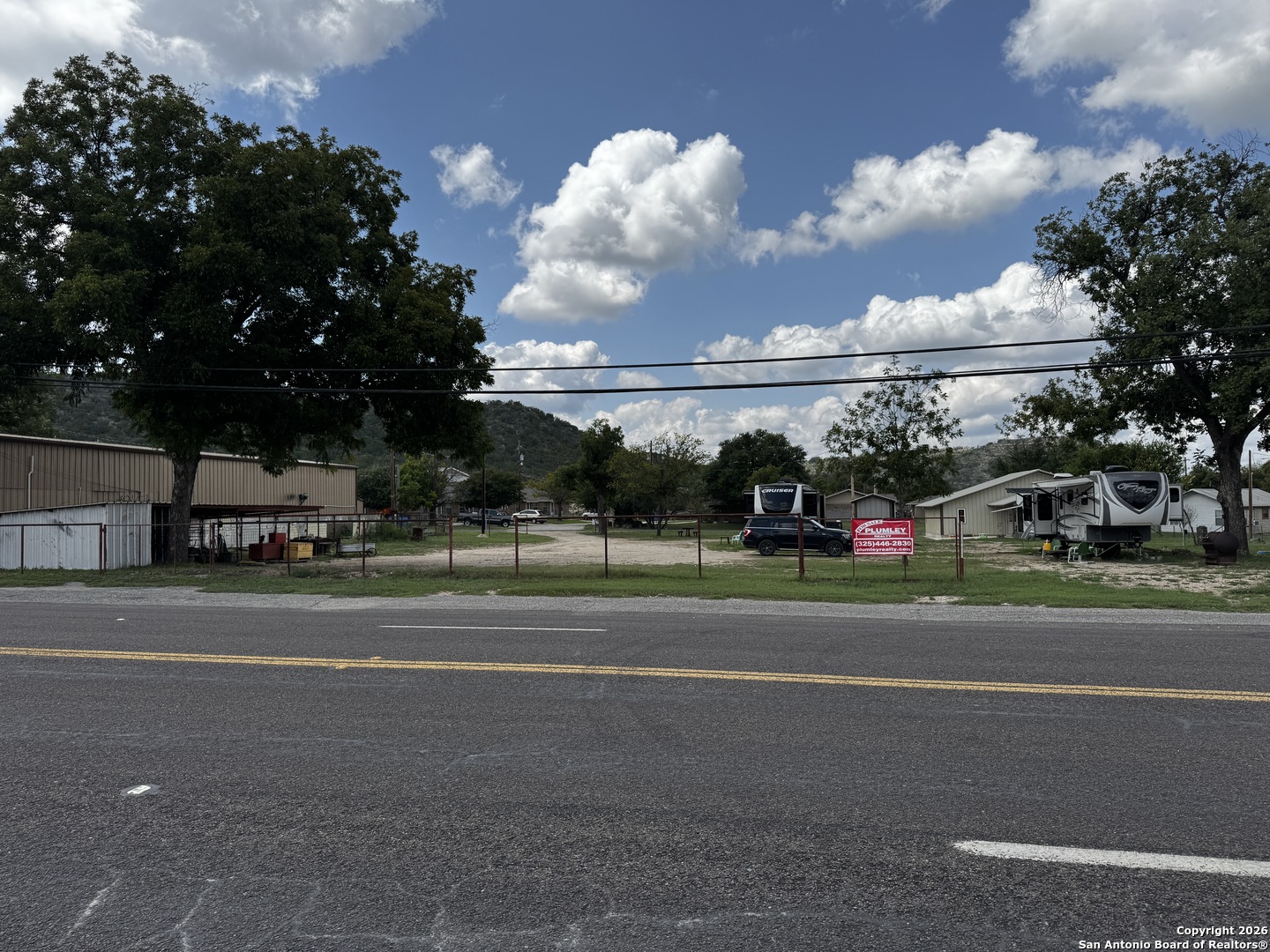 2123 main, Junction, TX 76849 — photo 1