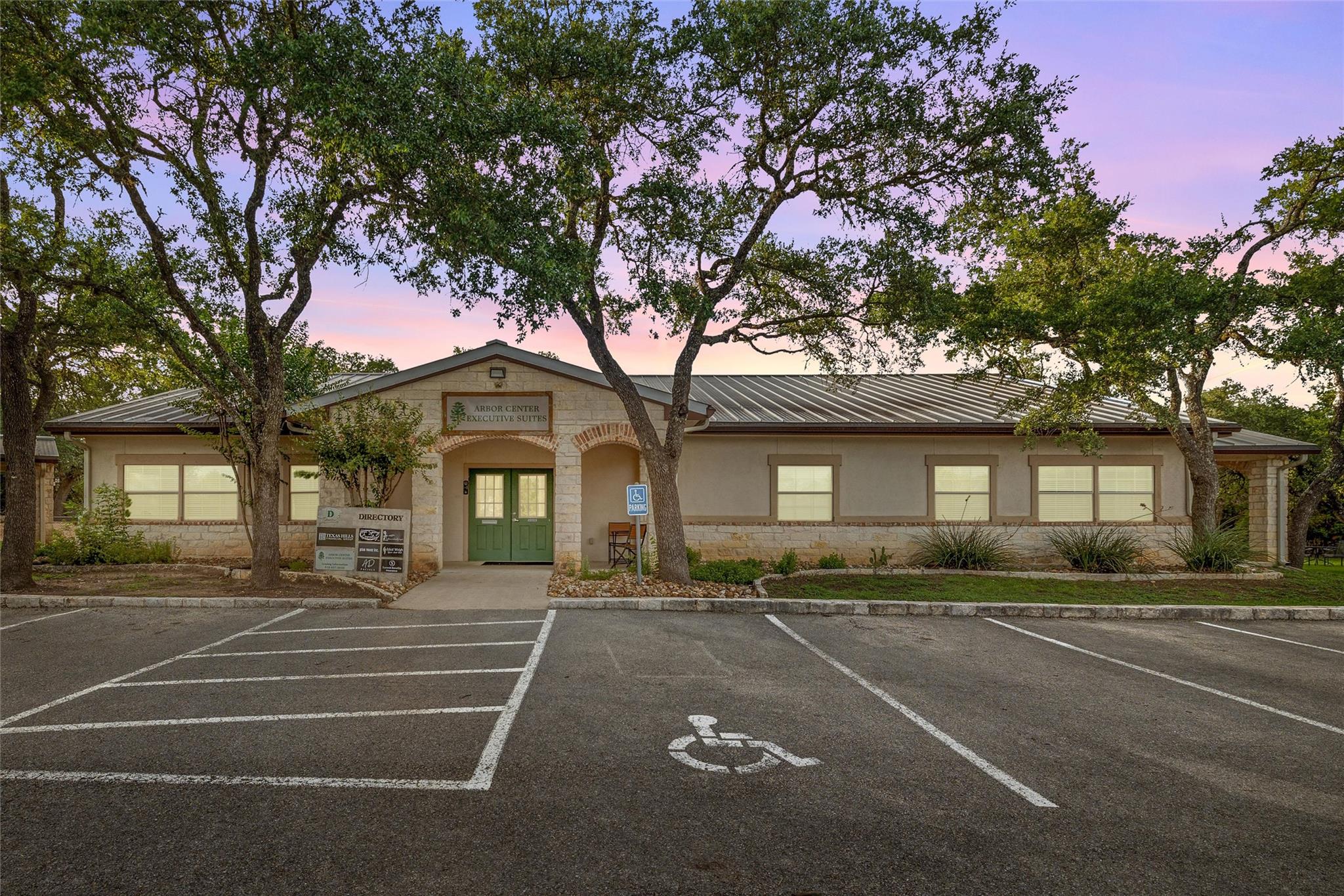 800 W Highway 290 None #D, Dripping Springs, TX 78620 — photo 1