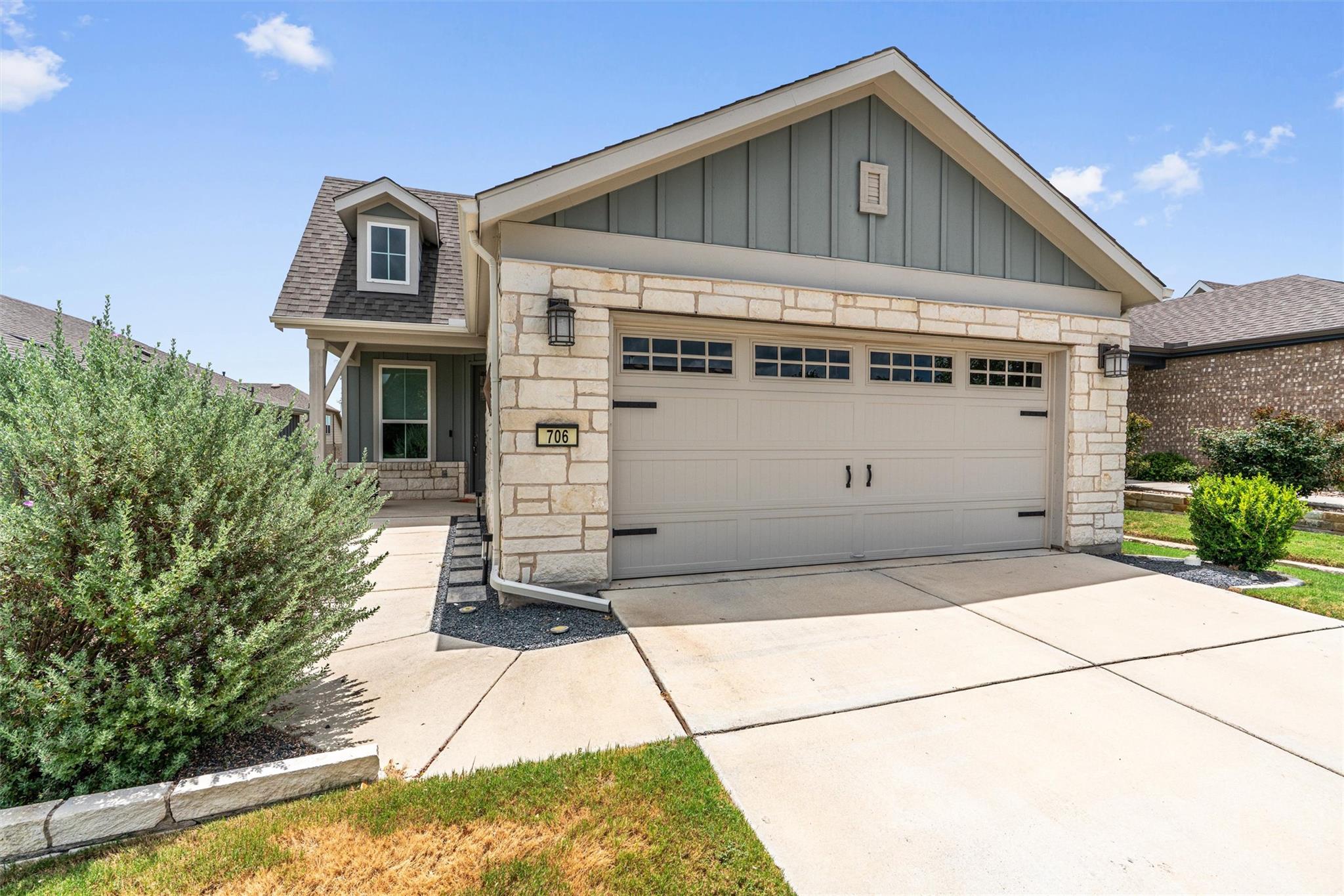 706  Kitty Hawk Rd, Georgetown, TX 78633 — photo 1