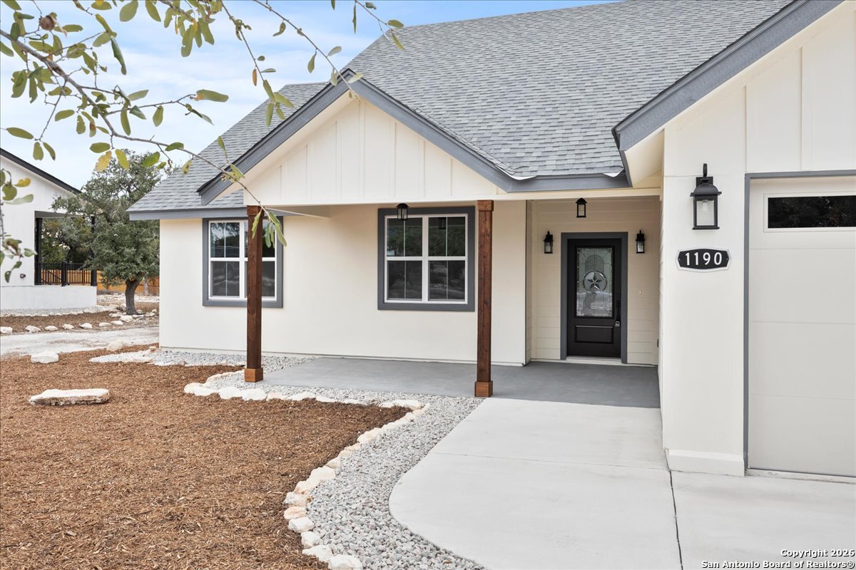 1190 Fernwood, Fischer, TX 78623 — photo 1