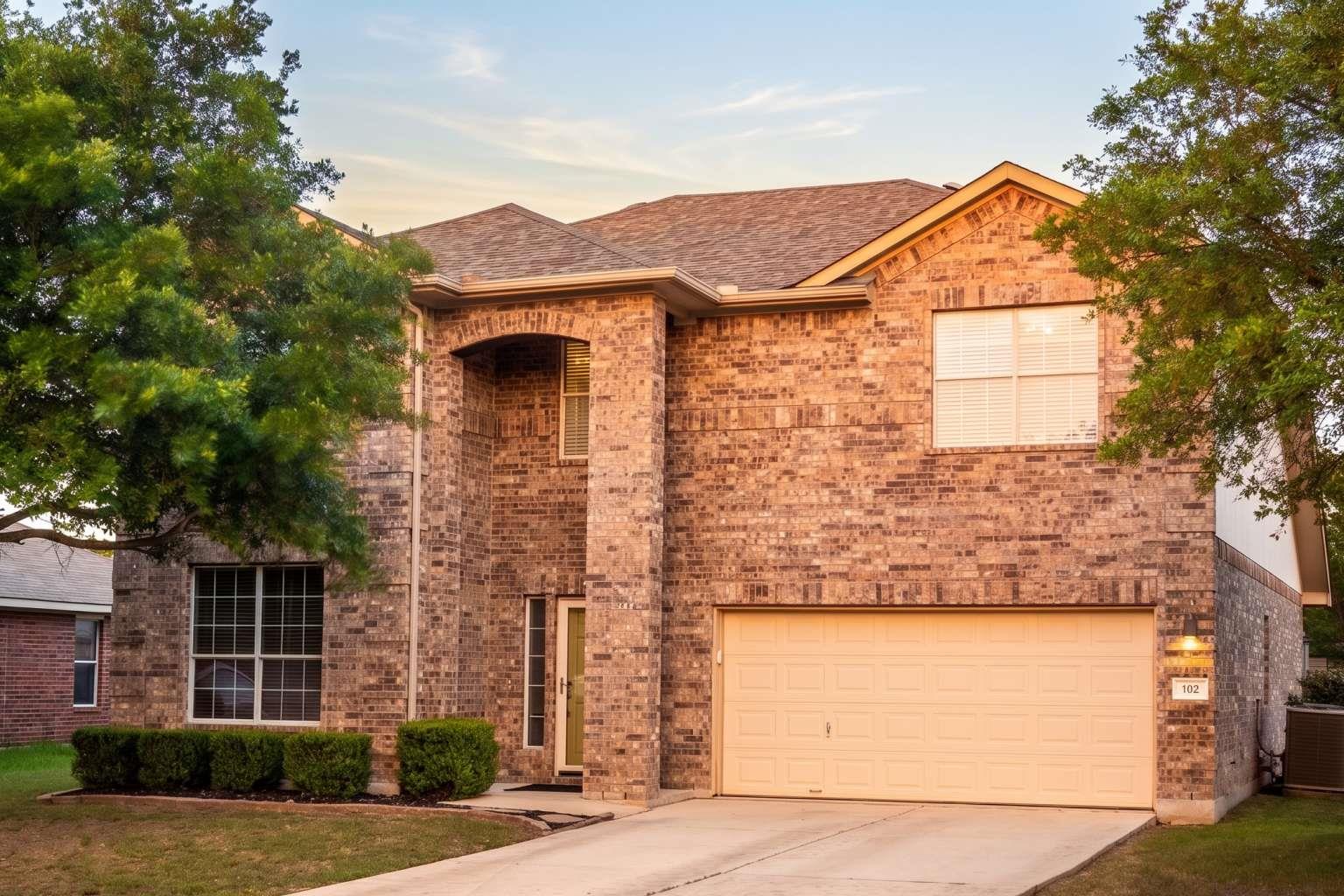 102  Buck Shot Ct, Bastrop, TX 78602 — photo 1