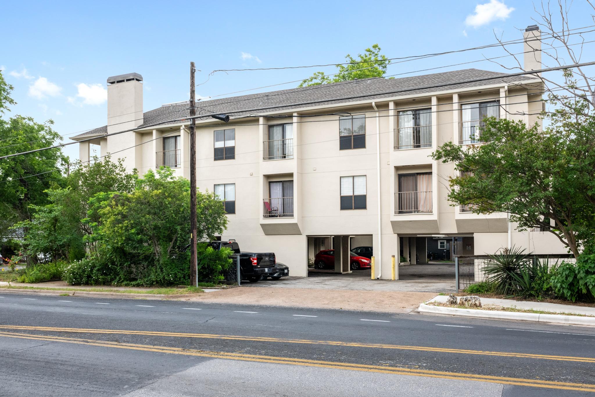 409 E 38th St  #101, Austin, TX 78705 — photo 1