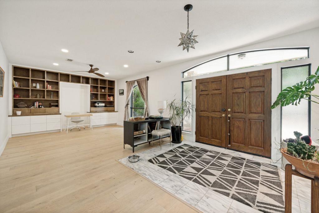 5804  Ginre Cv, Austin, TX 78759 — photo 1