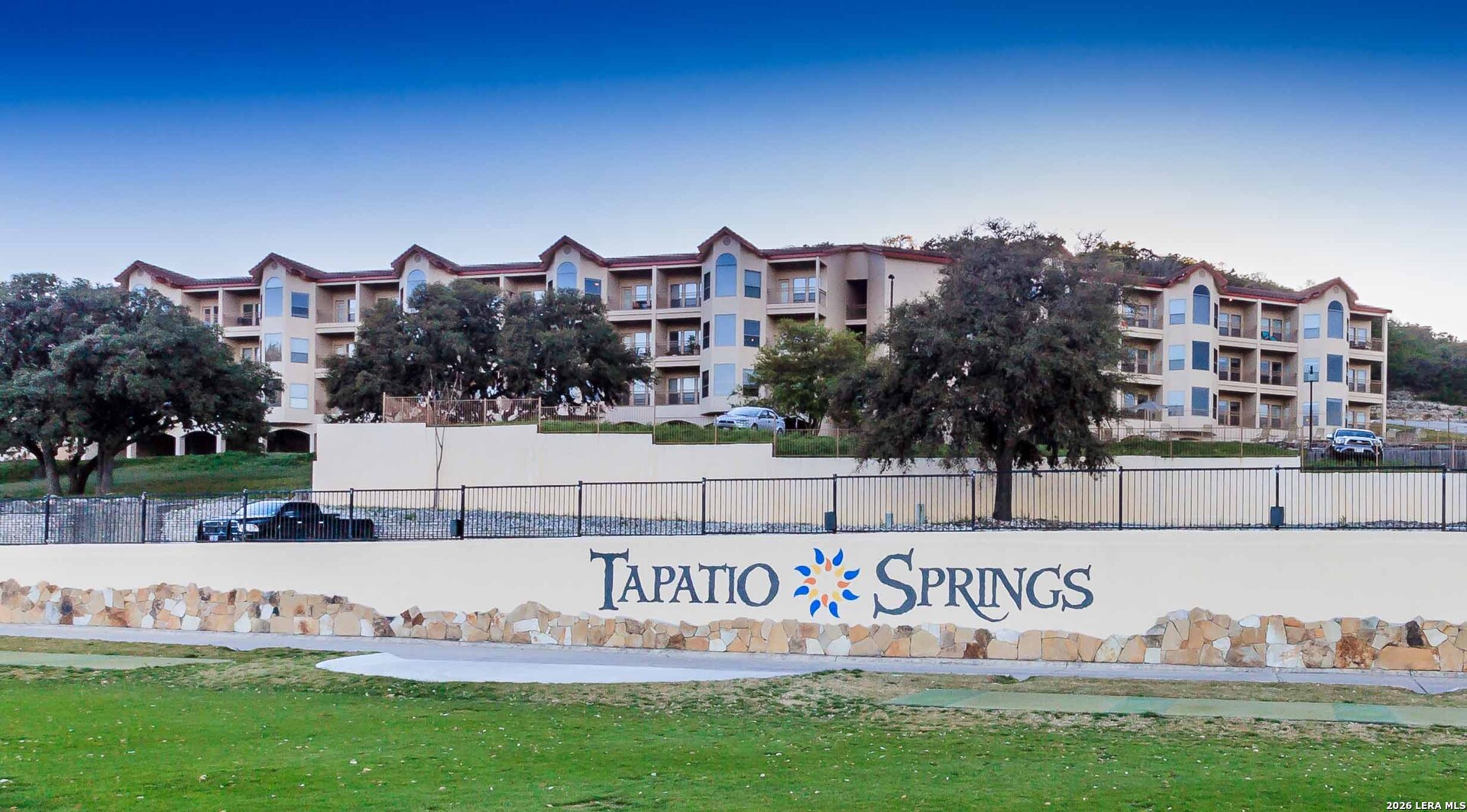 20 Tapatio Dr E, Boerne, TX 78006 — photo 1