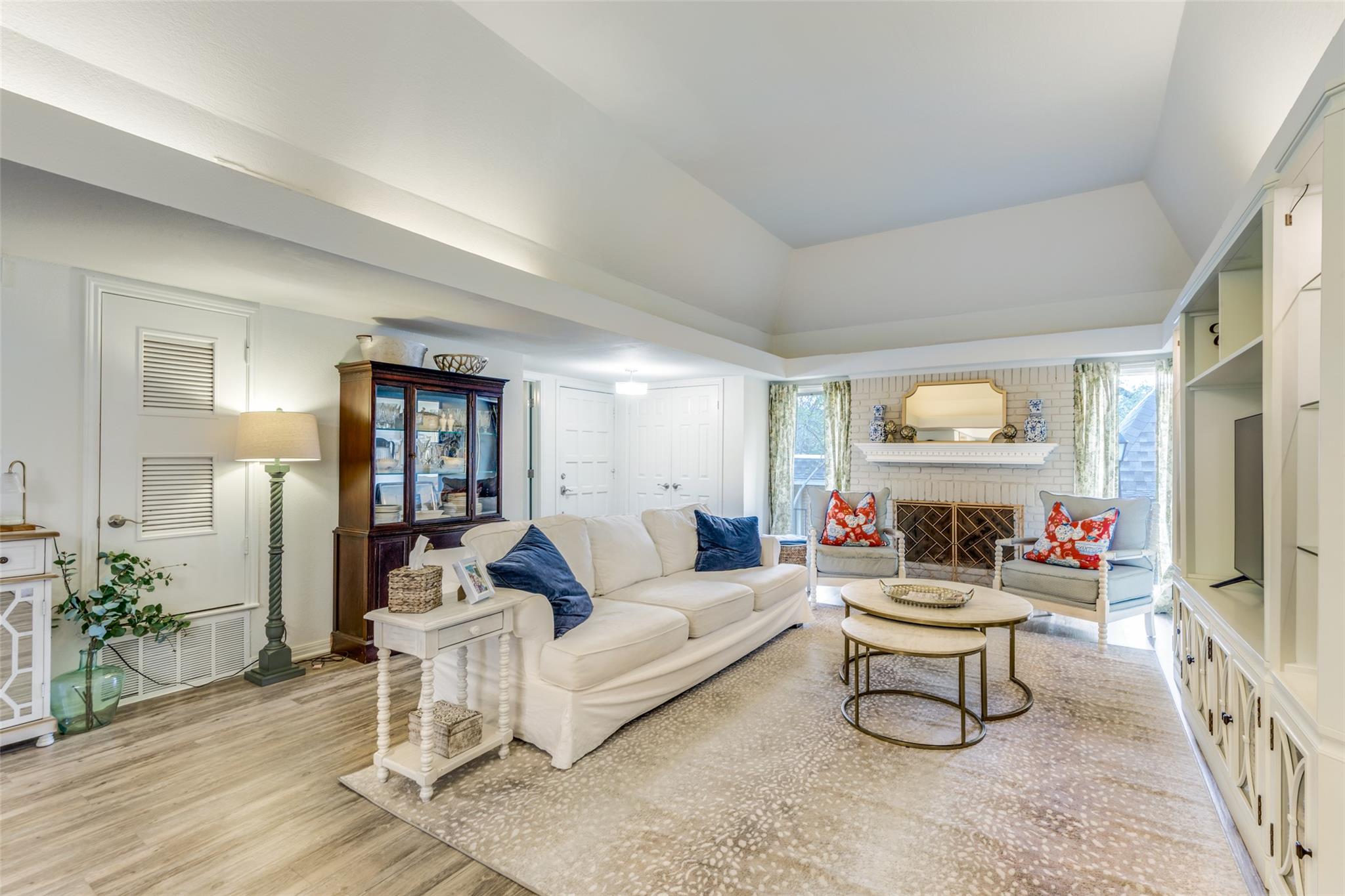 3201  Pecos St  #1, Austin, TX 78703 — photo 1