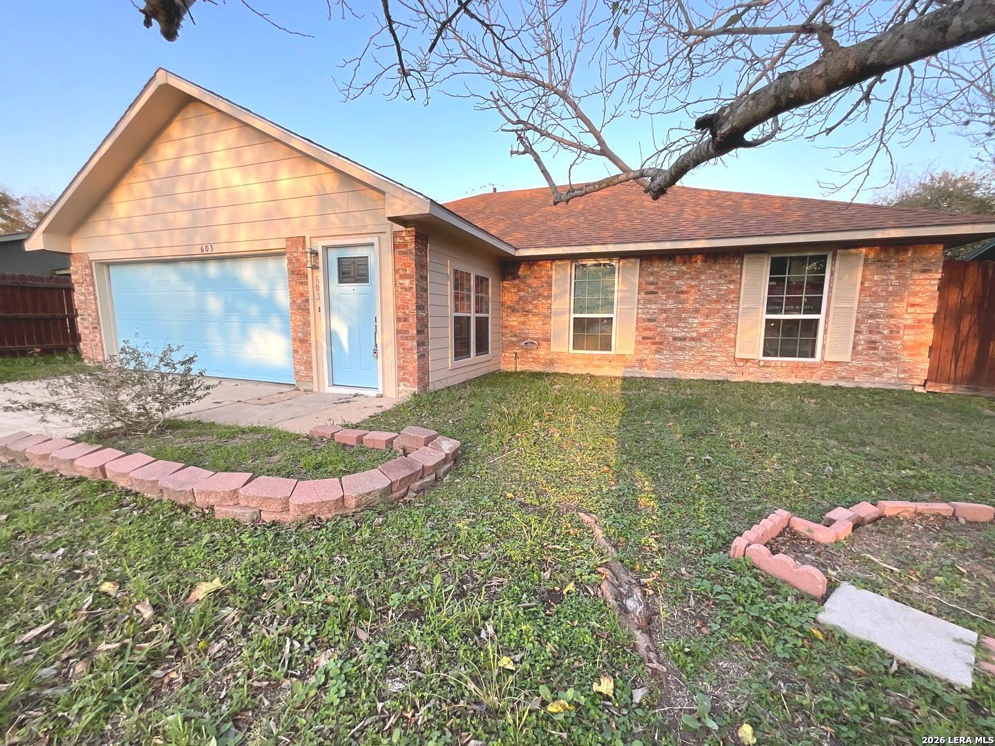 603 Lassen, Beeville, TX 78102 — photo 1