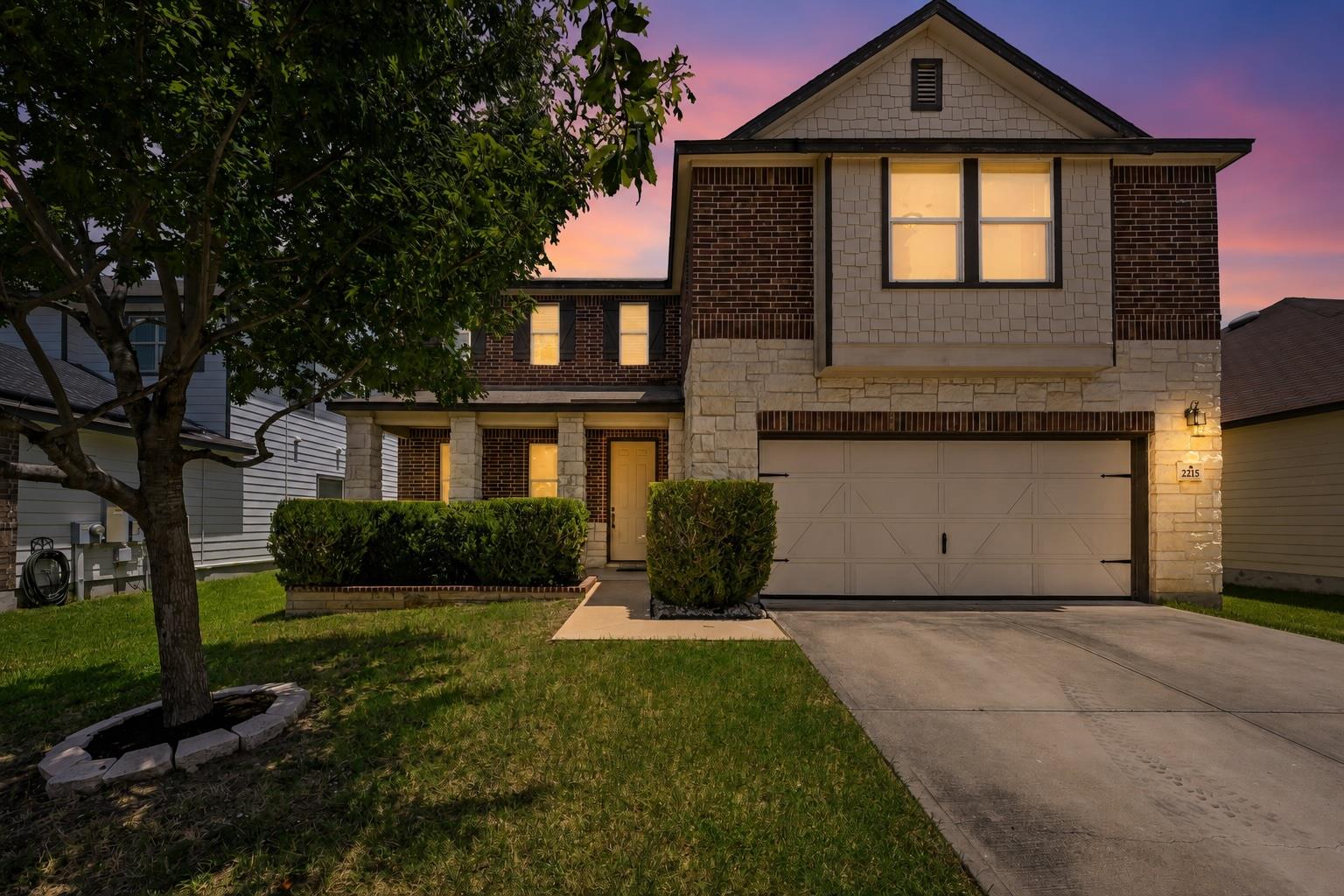 2215 McCombs St, Georgetown, TX 78626 — photo 1