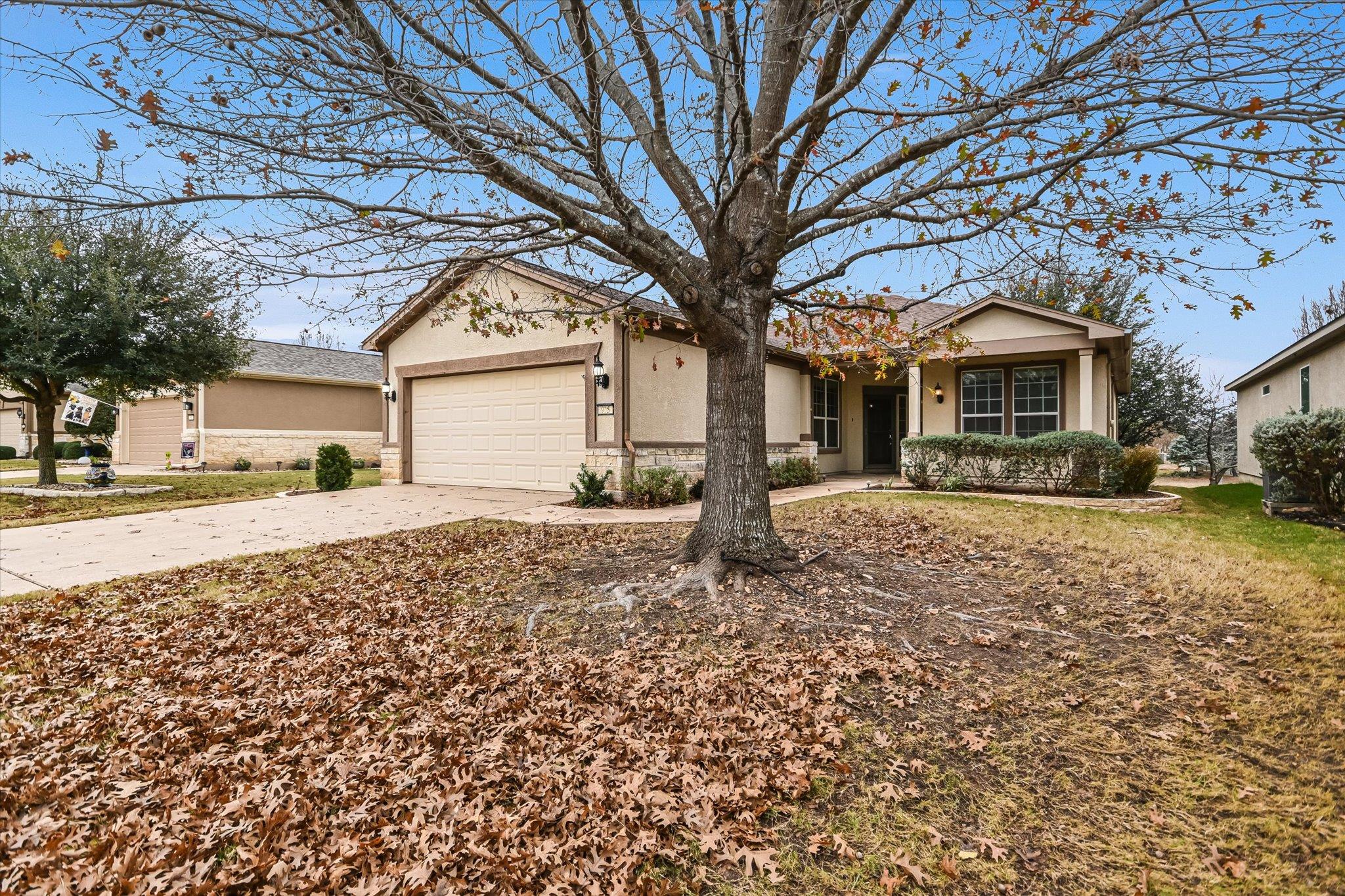 915  Apache Mountain Ln, Georgetown, TX 78633 — photo 1