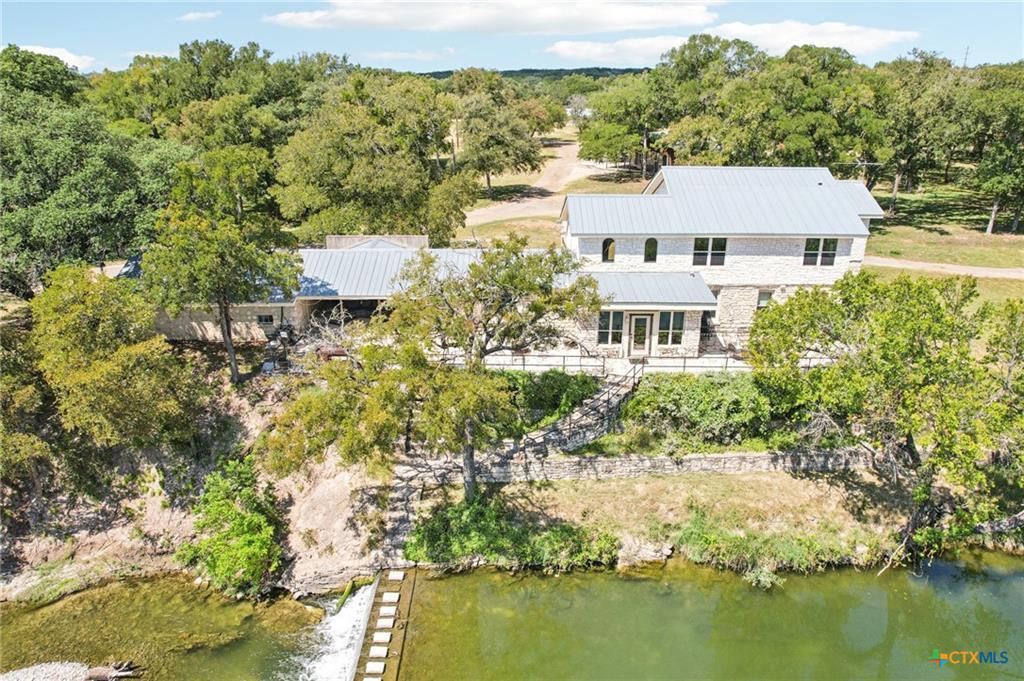 190 Private Road 3011 None, Lampasas, TX 76550 — photo 1