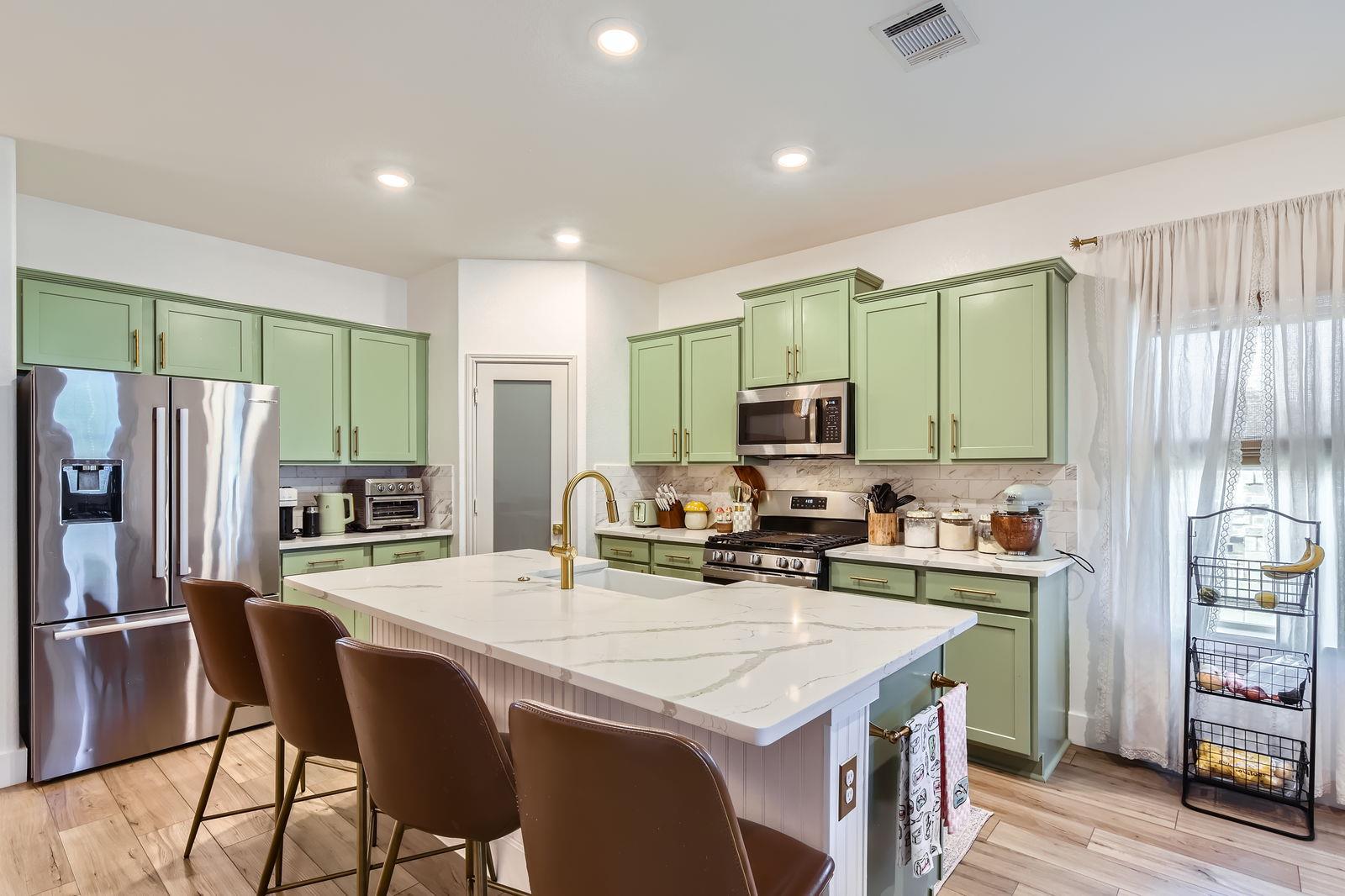 261 Mendoza None, Kyle, TX 78640 — photo 1