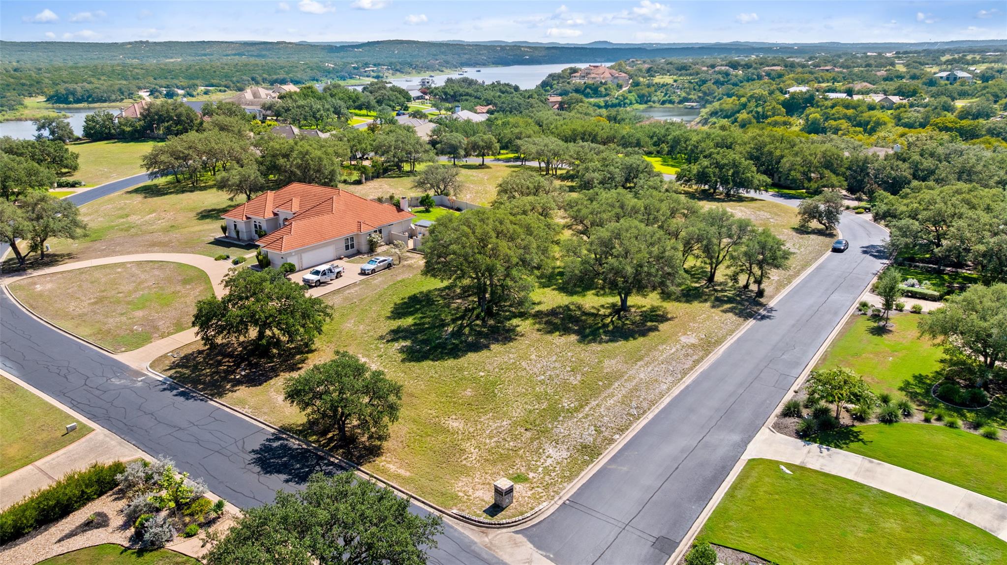 26309  Countryside Dr, Spicewood, TX 78669 — photo 1