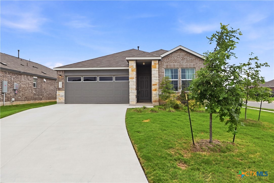 304 Sonterra Drive, San Marcos, TX 78666 — photo 1