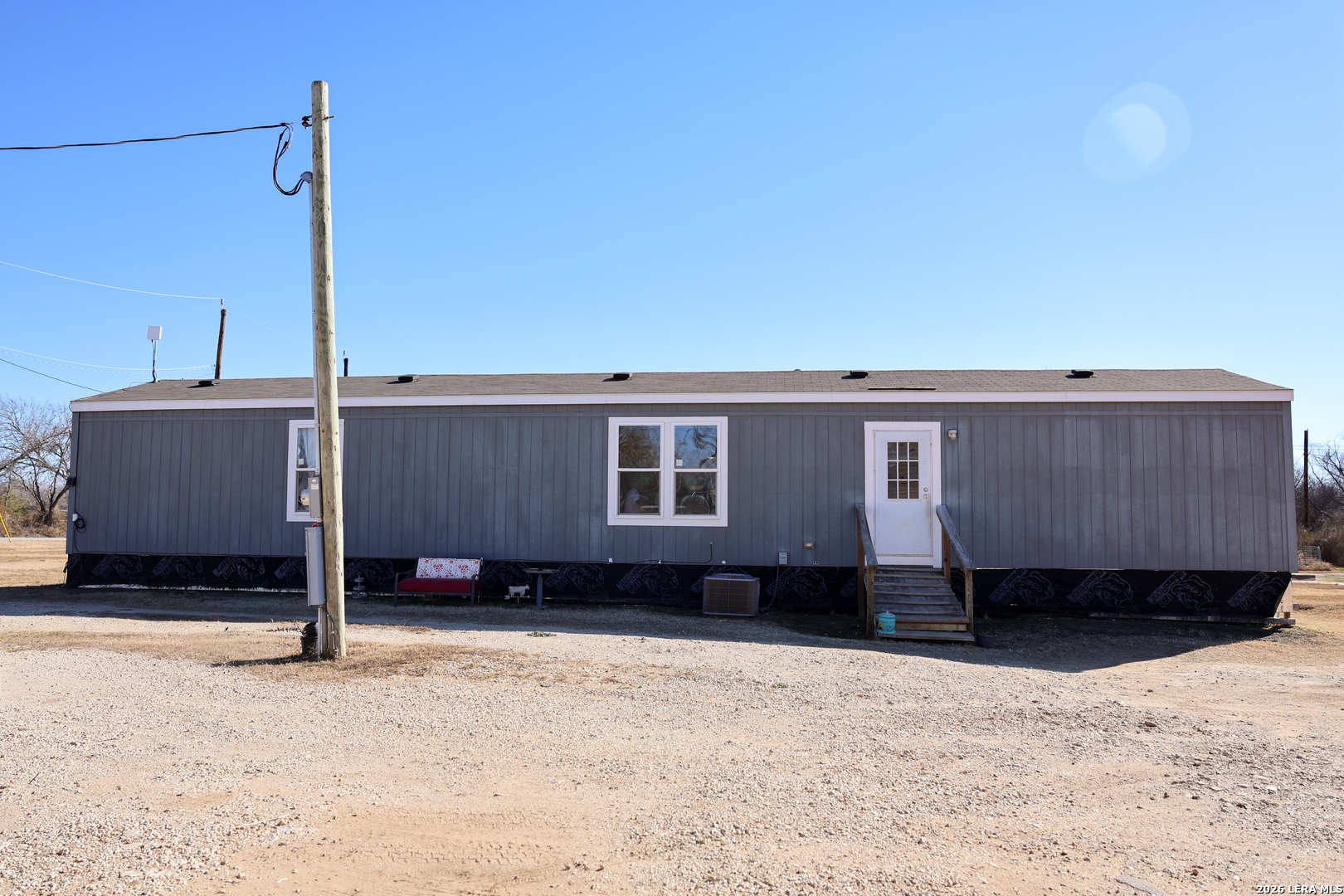 35 S Ala Blanca, Lytle, TX 78052 — photo 1
