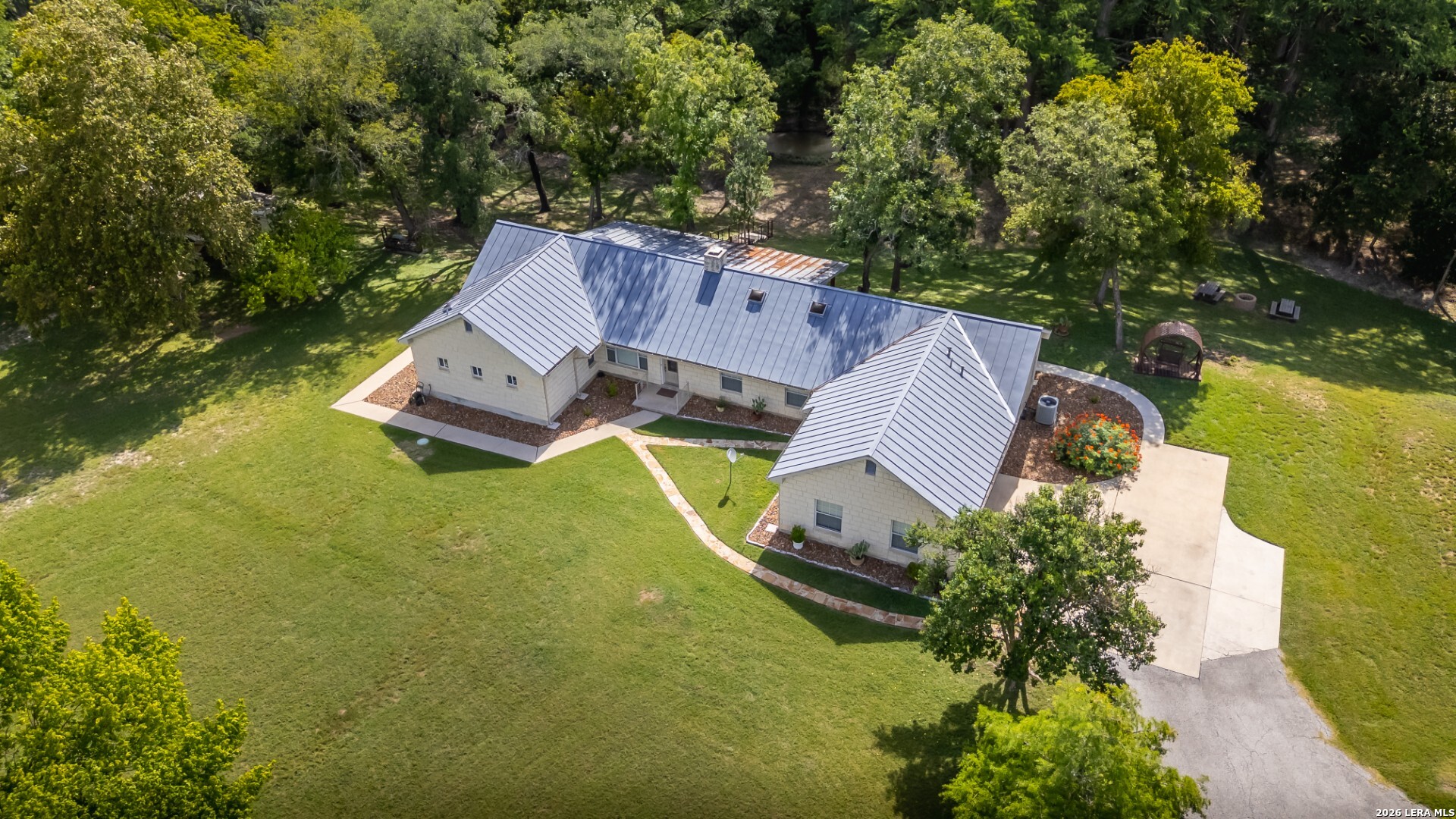 50500 Interstate 10, Comfort, TX 78013 — photo 1