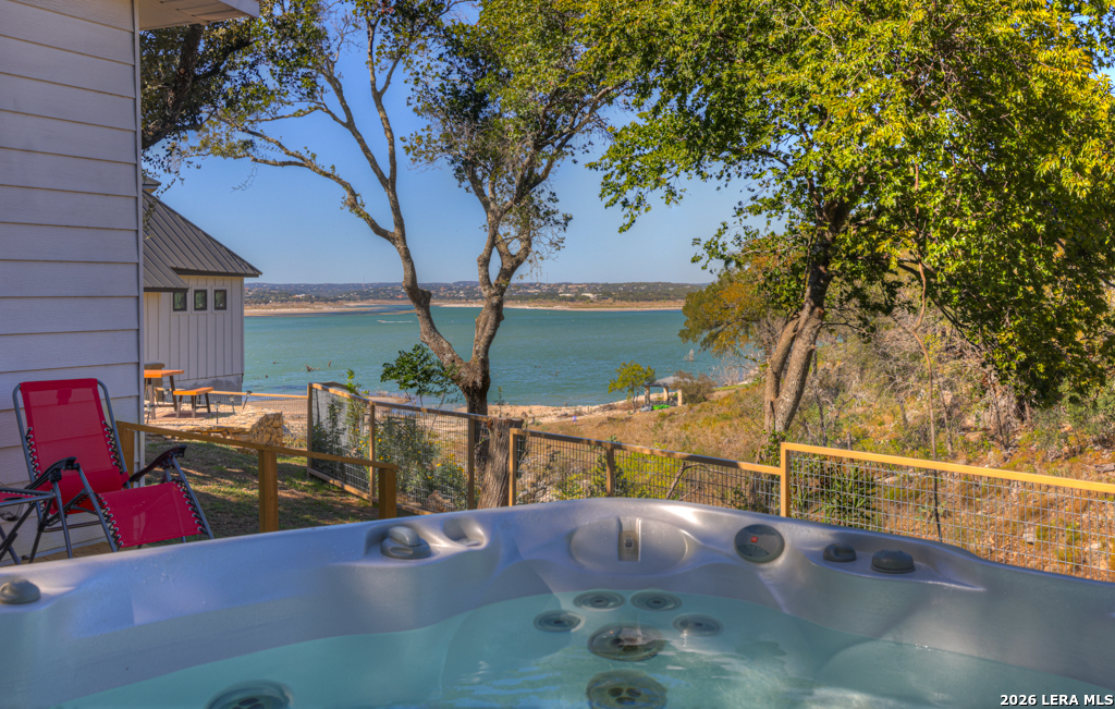 901 GLENN DR, Canyon Lake, TX 78133 — photo 1