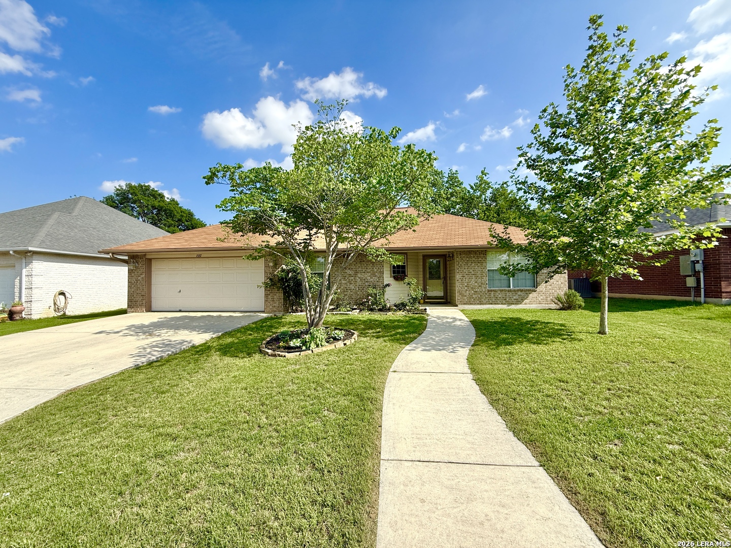 1337 Pecan Arbor, New Braunfels, TX 78130 — photo 1