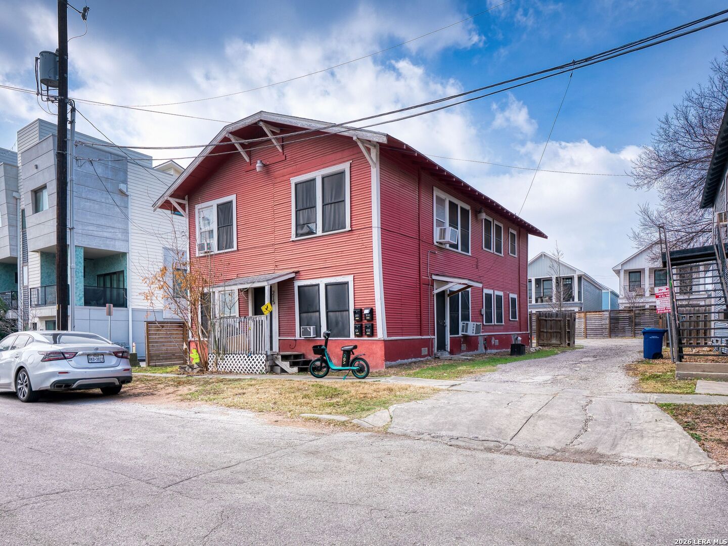 215 Paschal St, San Antonio, TX 78212 — photo 1
