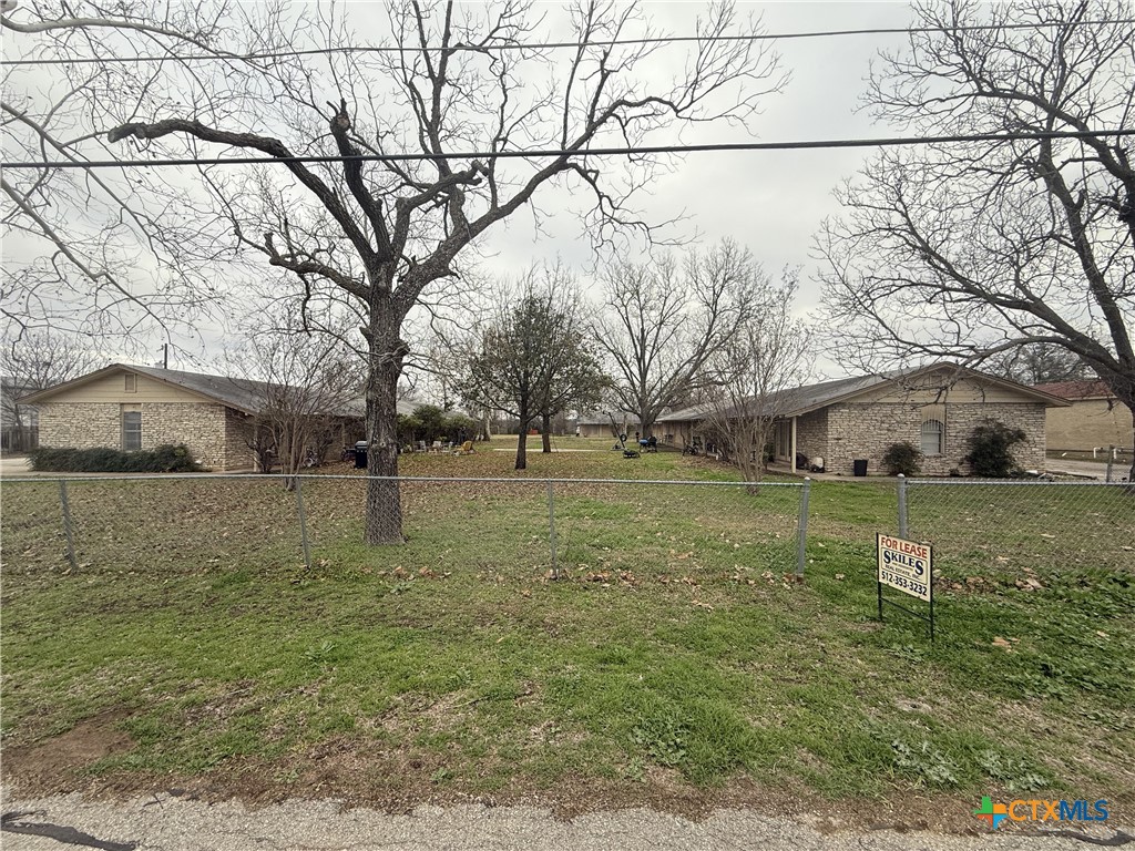 200-220 Quail Run Road, Martindale, TX 78655 — photo 1