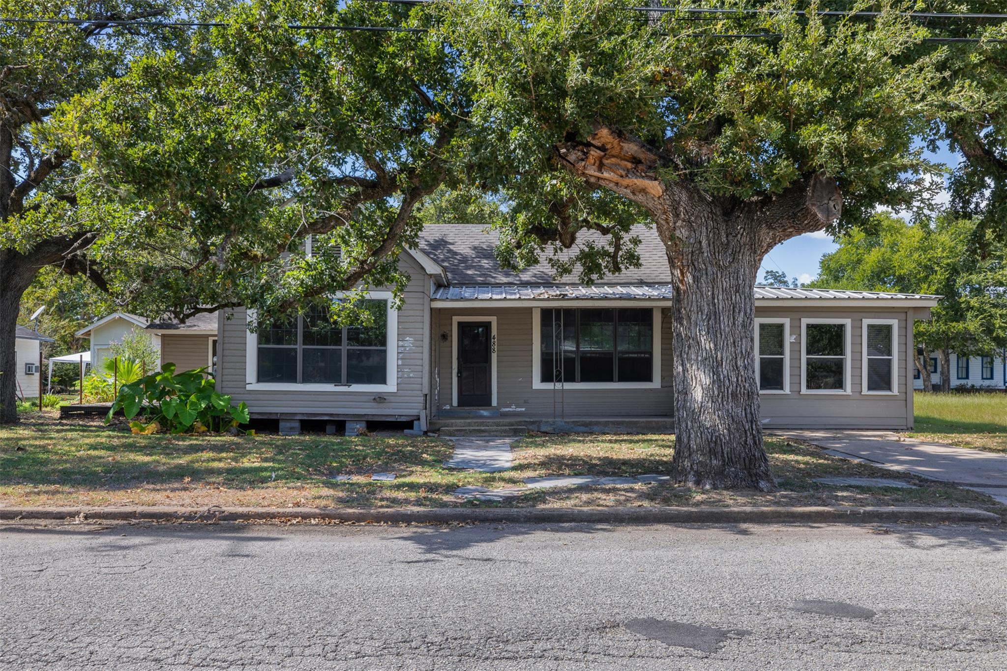 488  Seventh St None, Somerville, TX 77879 — photo 1