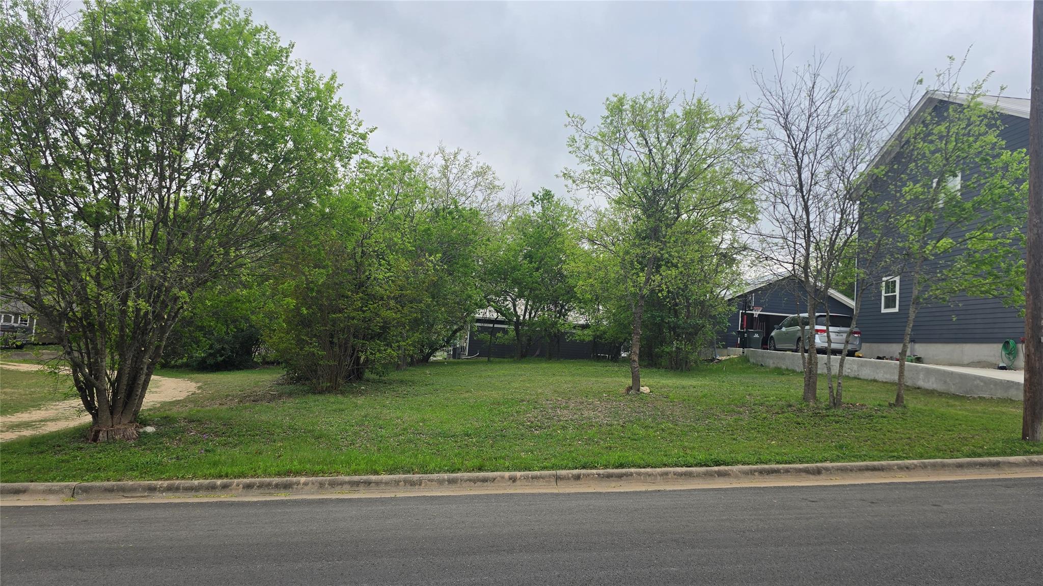 406 E 4th St, Georgetown, TX 78626 — photo 1