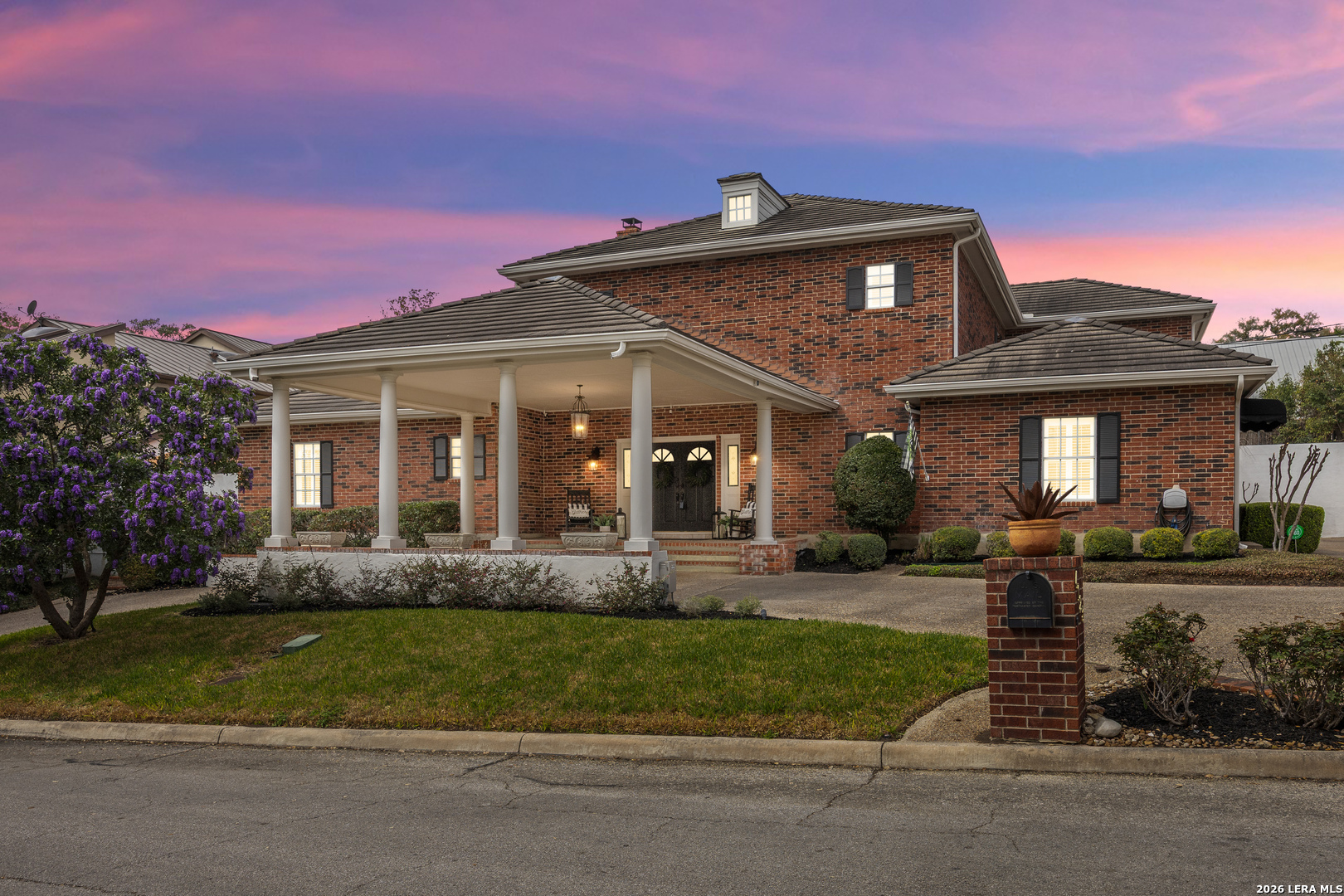 4123 Cliff Oaks, San Antonio, TX 78229 — photo 1