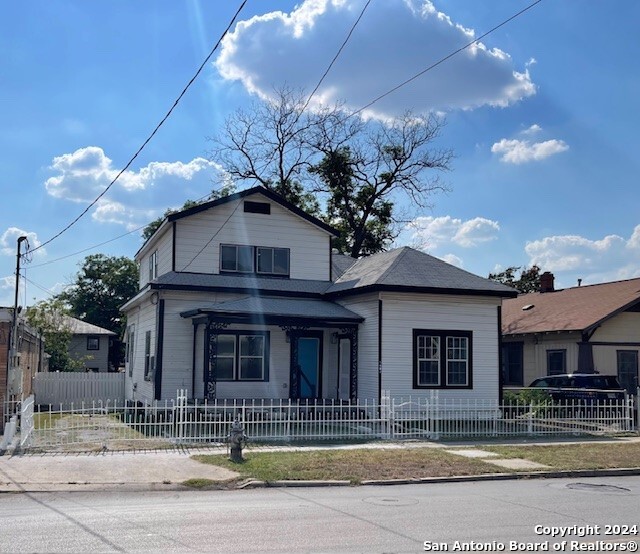 1607 N PINE ST, San Antonio, TX 78208 — photo 1