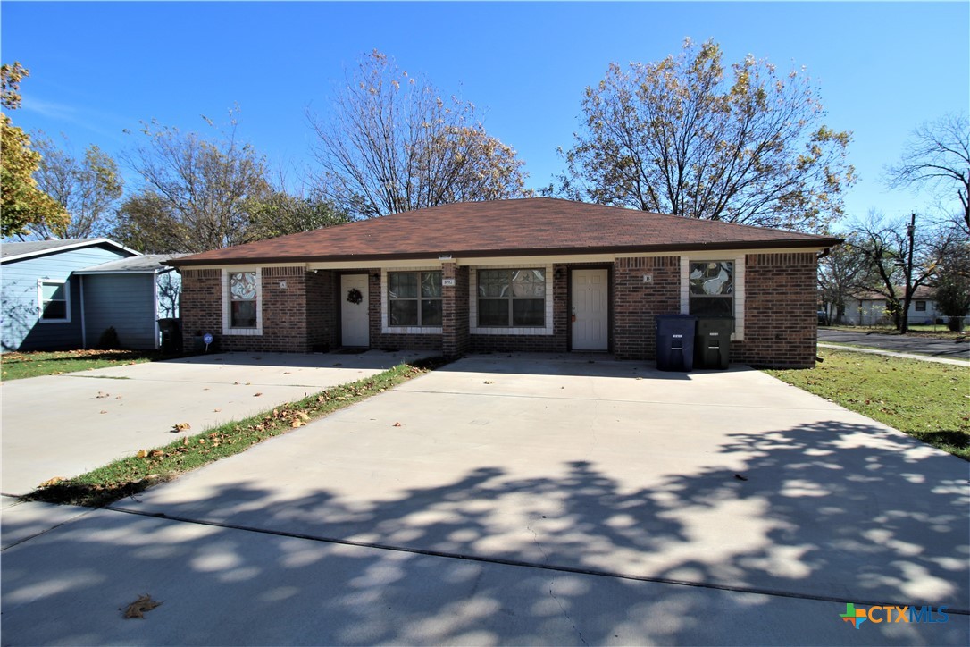 1017 S 9th Street, Copperas Cove, TX 76522 — photo 1
