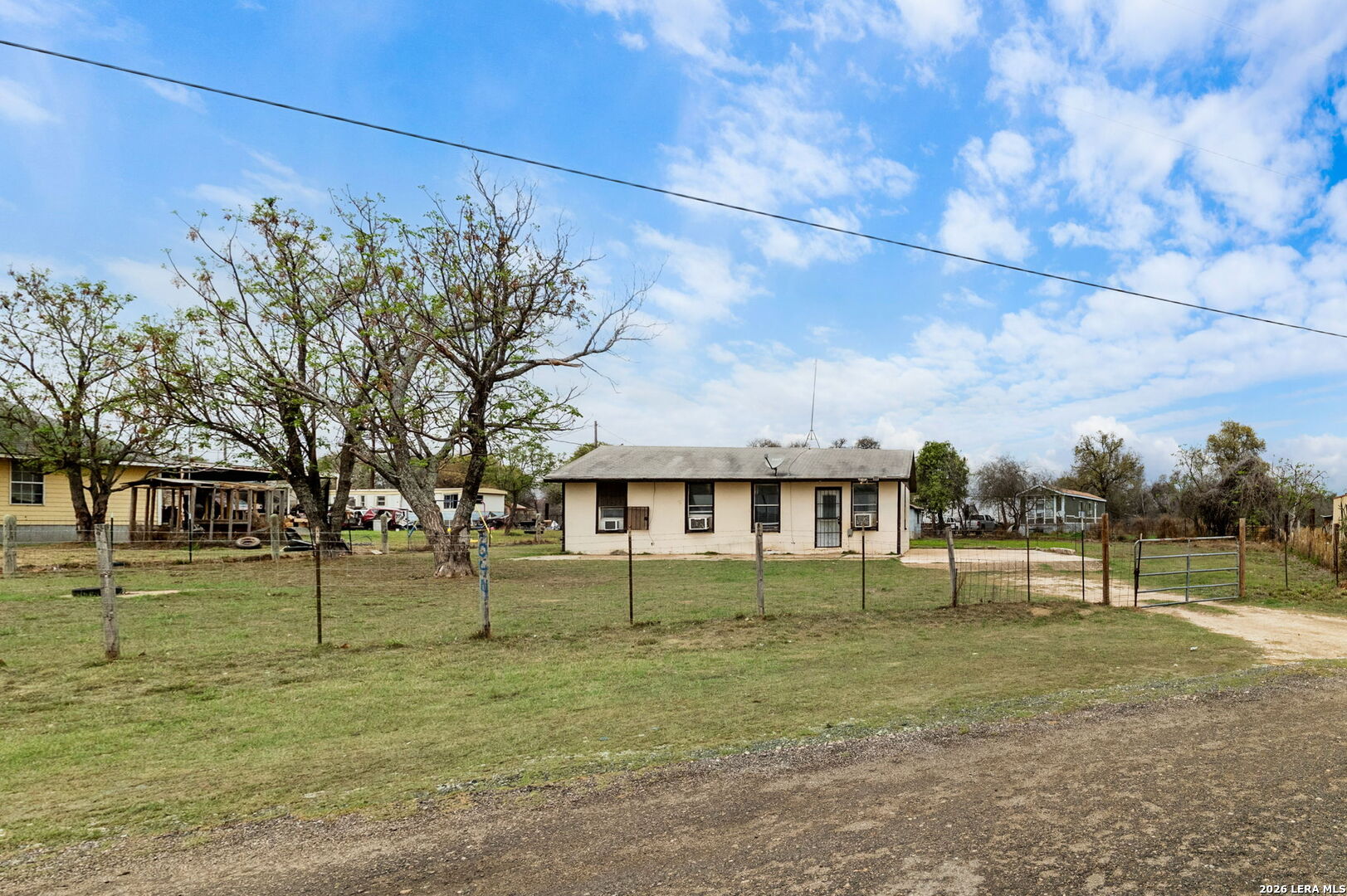 844 County Road 6846, Lytle, TX 78052 — photo 1