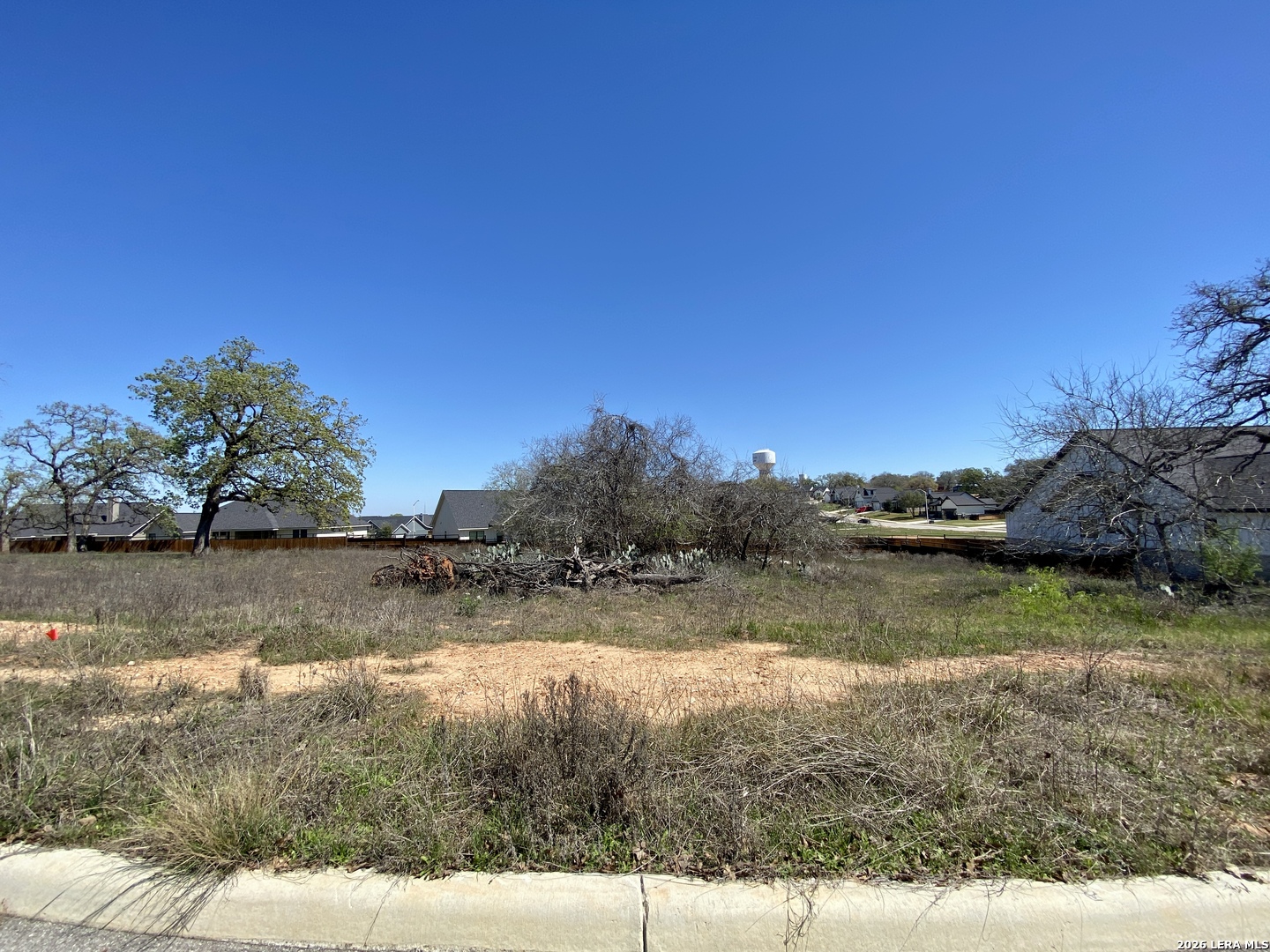 117 Red Oak Trail, La Vernia, TX 78121 — photo 1
