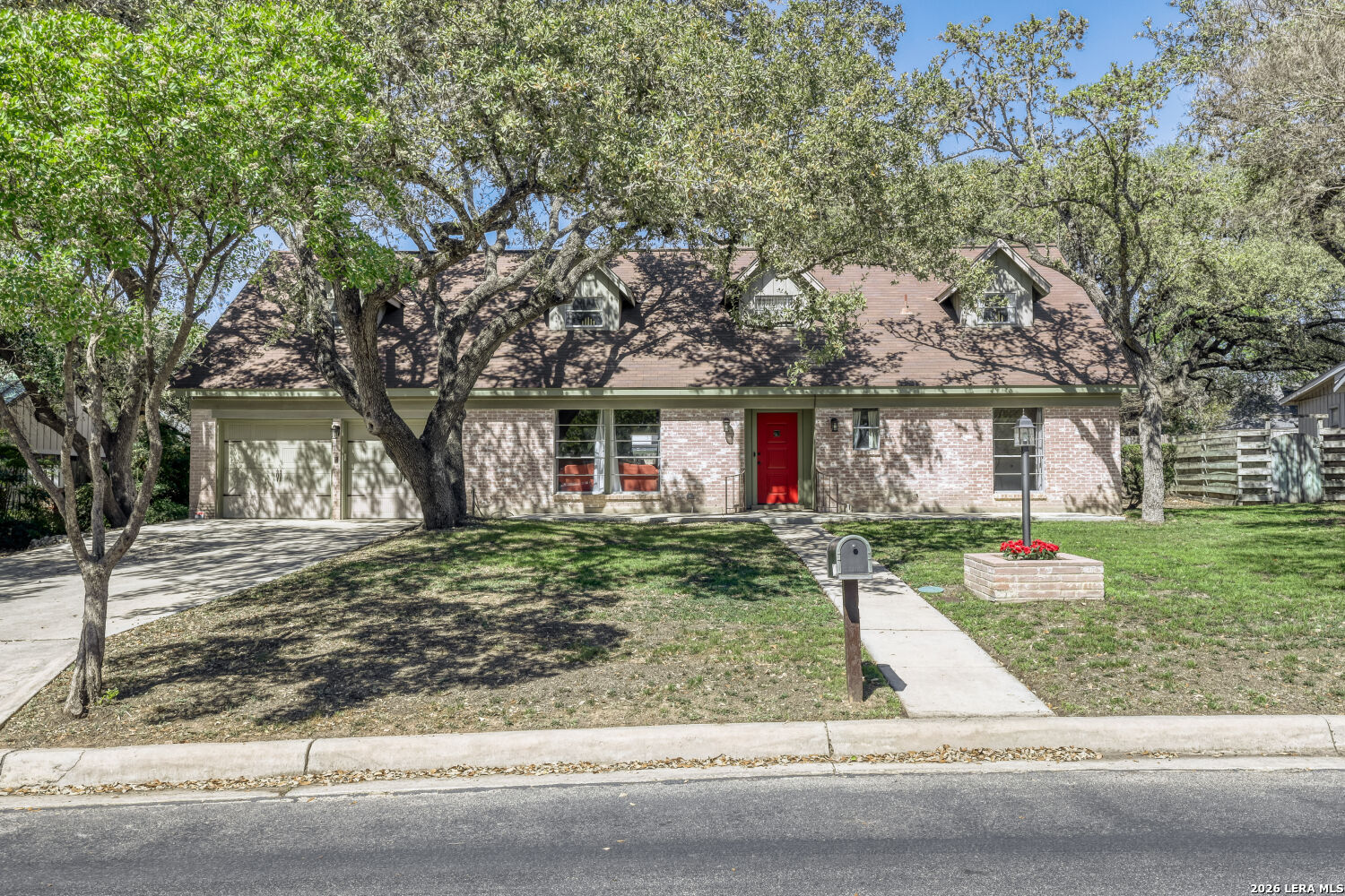 1007 Mount Rainier, San Antonio, TX 78213 — photo 1