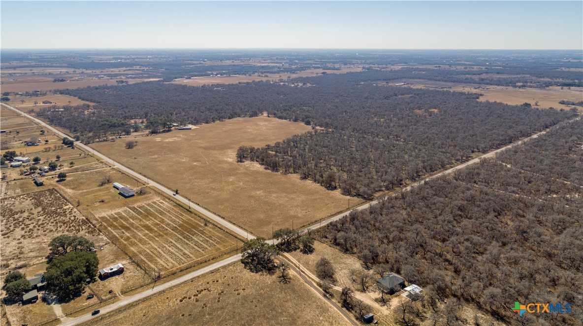 1387 County Road 304, Floresville, TX 78114 — photo 1
