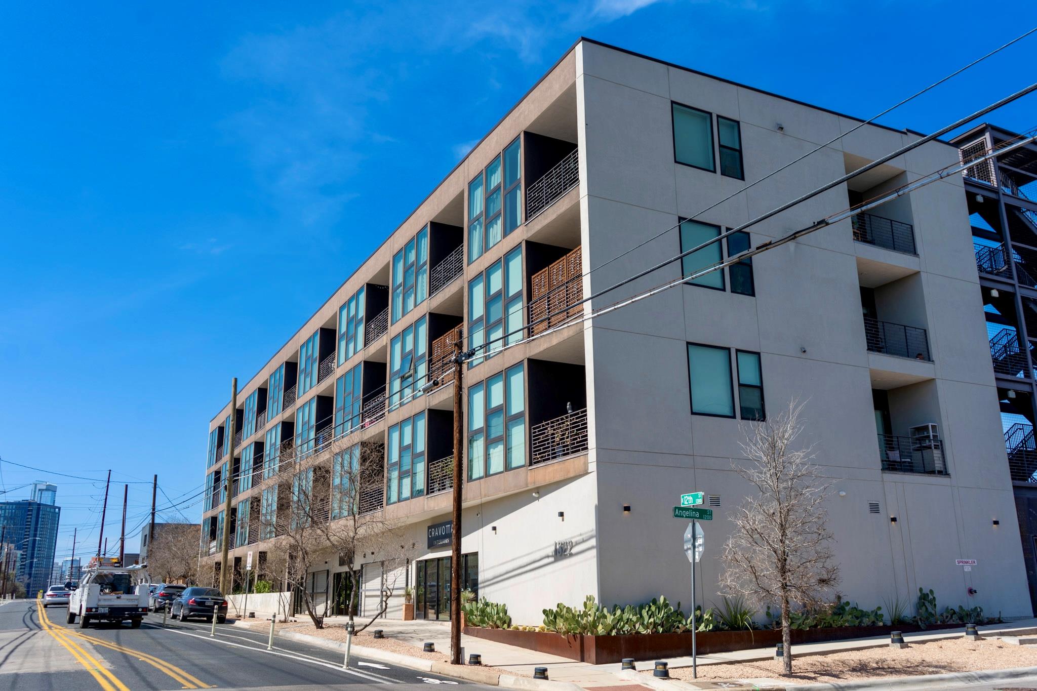 1322 E 12th St  #201, Austin, TX 78702 — photo 1