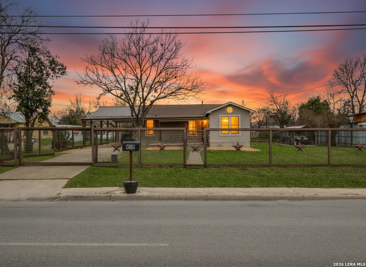 419 Moursund Blvd, San Antonio, TX 78221 — photo 1