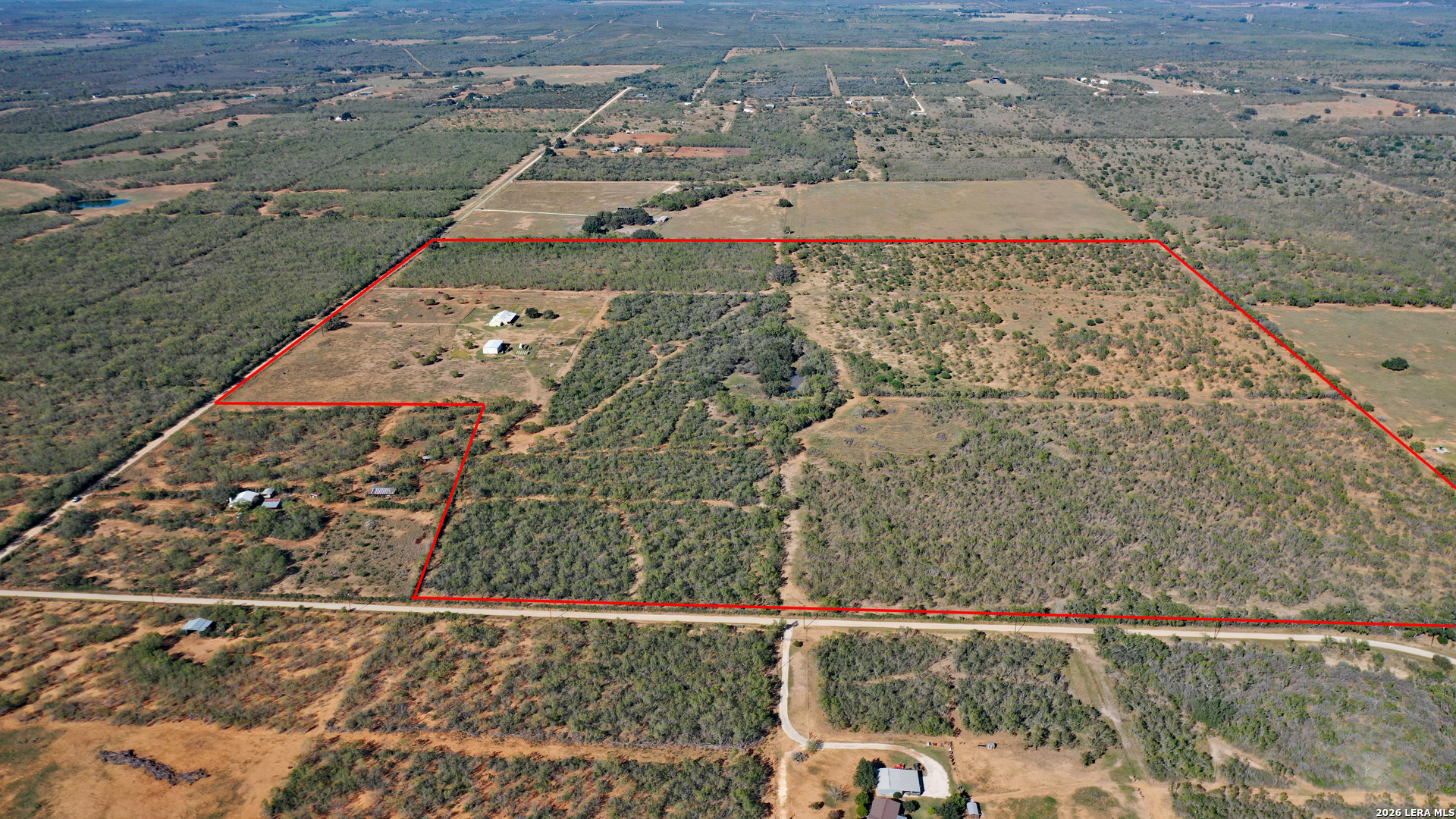 854 county road 7421, Yancey, TX 78886 — photo 1