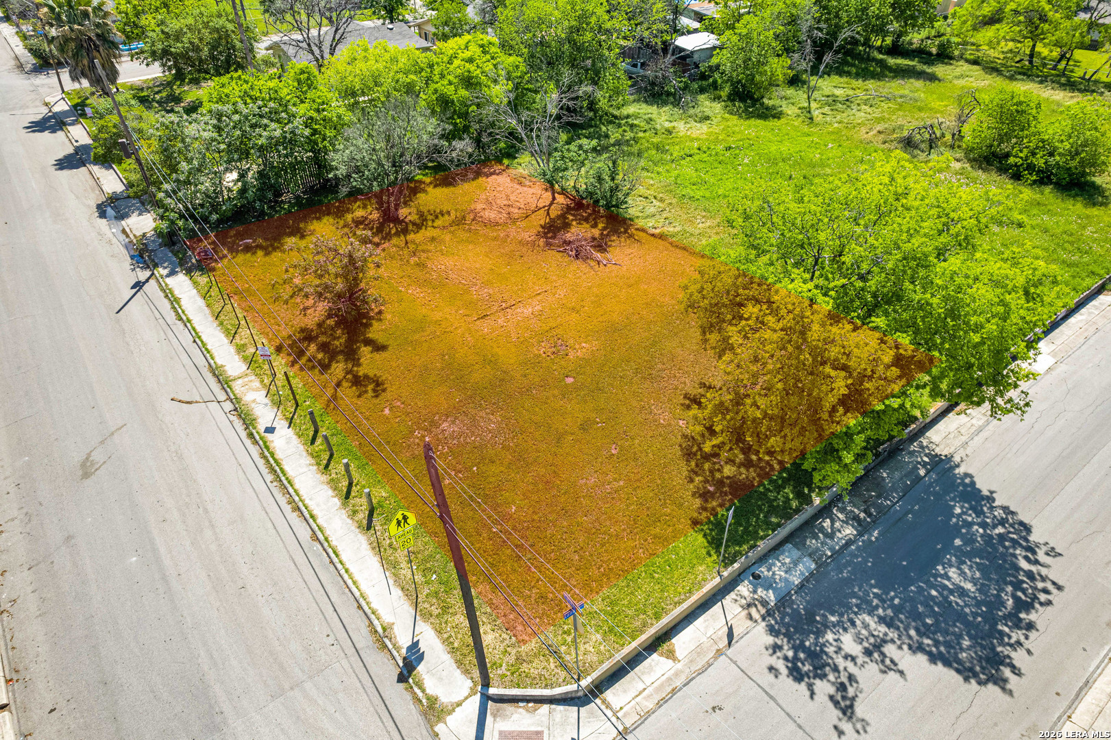100 Landa, San Antonio, TX 78237 — photo 1