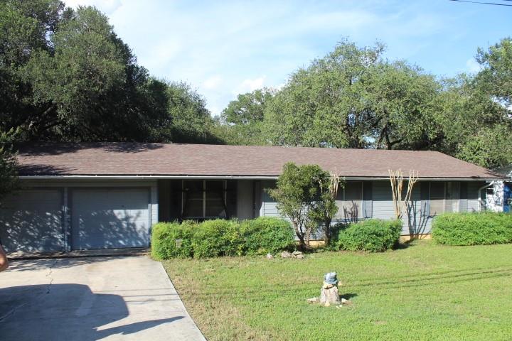 1306 Alamo St, San Marcos, TX 78666 — photo 1
