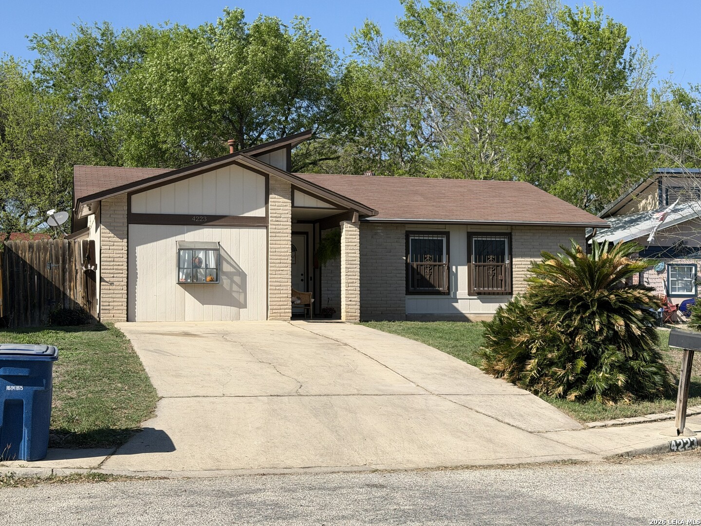 4223 Desert Gold, San Antonio, TX 78222 — photo 1