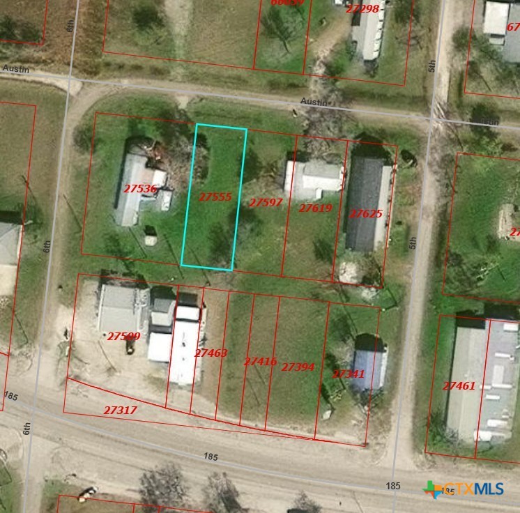 507 W Austin Avenue, Seadrift, TX 77983 — photo 1