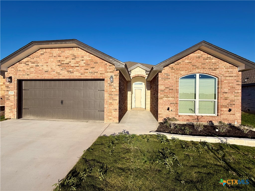 2559 Cedar Glen Drive, Belton, TX 76513 — photo 1