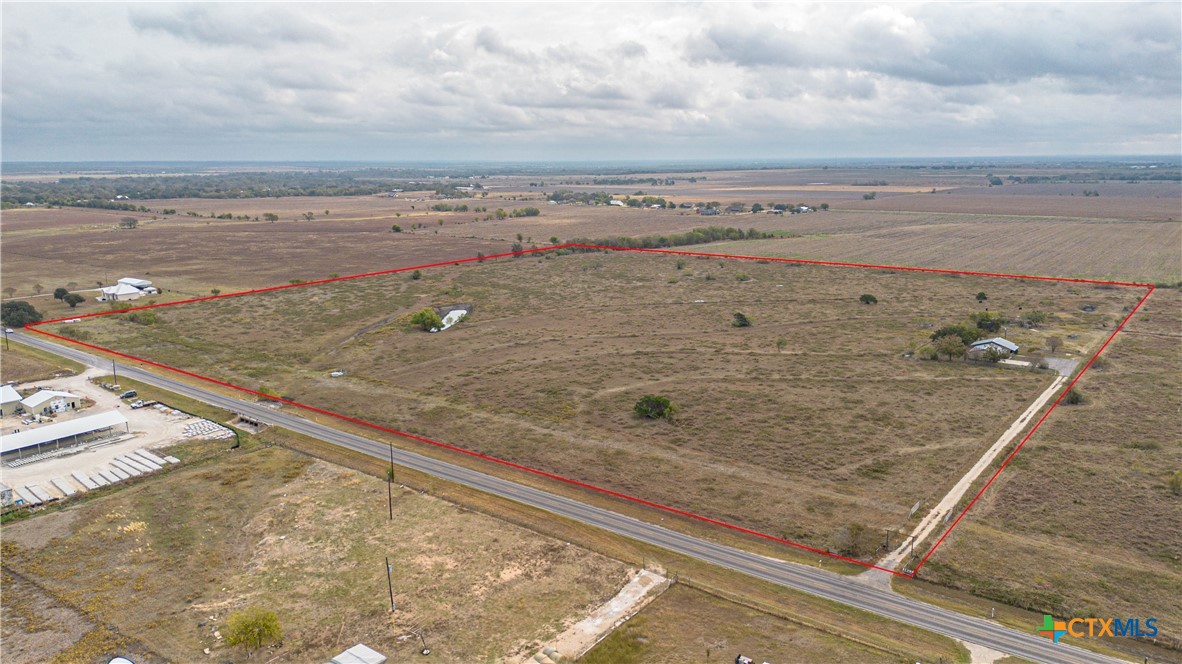 9325 Fm 1339, Martindale, TX 78655 — photo 1