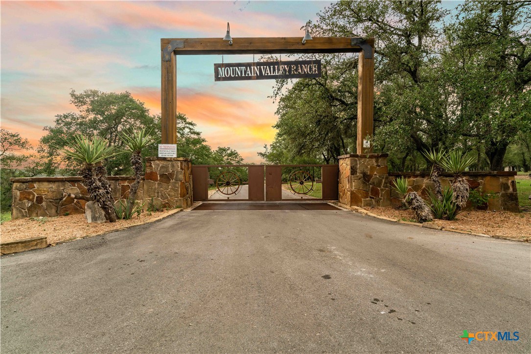 Lot 35B Pr 2533, Mico, TX 78056 — photo 1