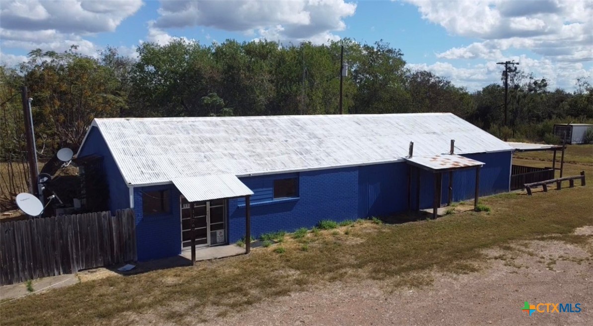 11760 Nursery Drive, Victoria, TX 77904 — photo 1
