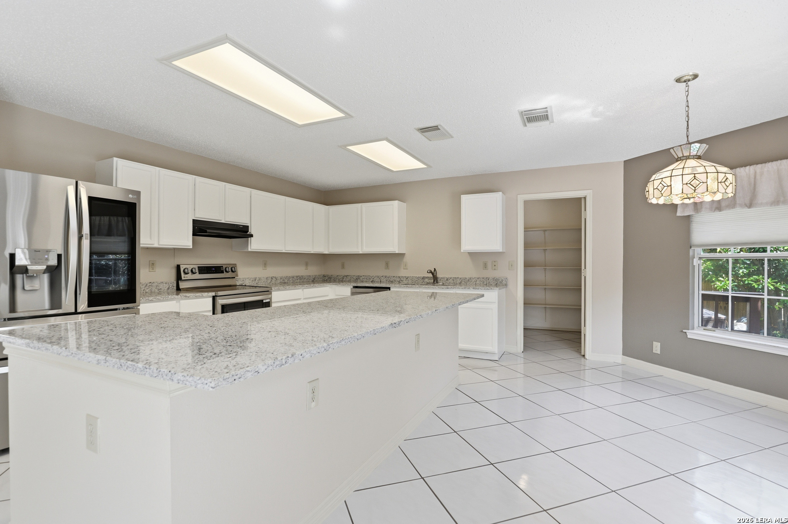11214 Scarborough Ct, San Antonio, TX 78249 — photo 1