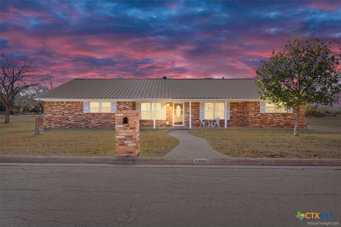 100 Sunny Lane, Gatesville, TX 76528 — photo 1