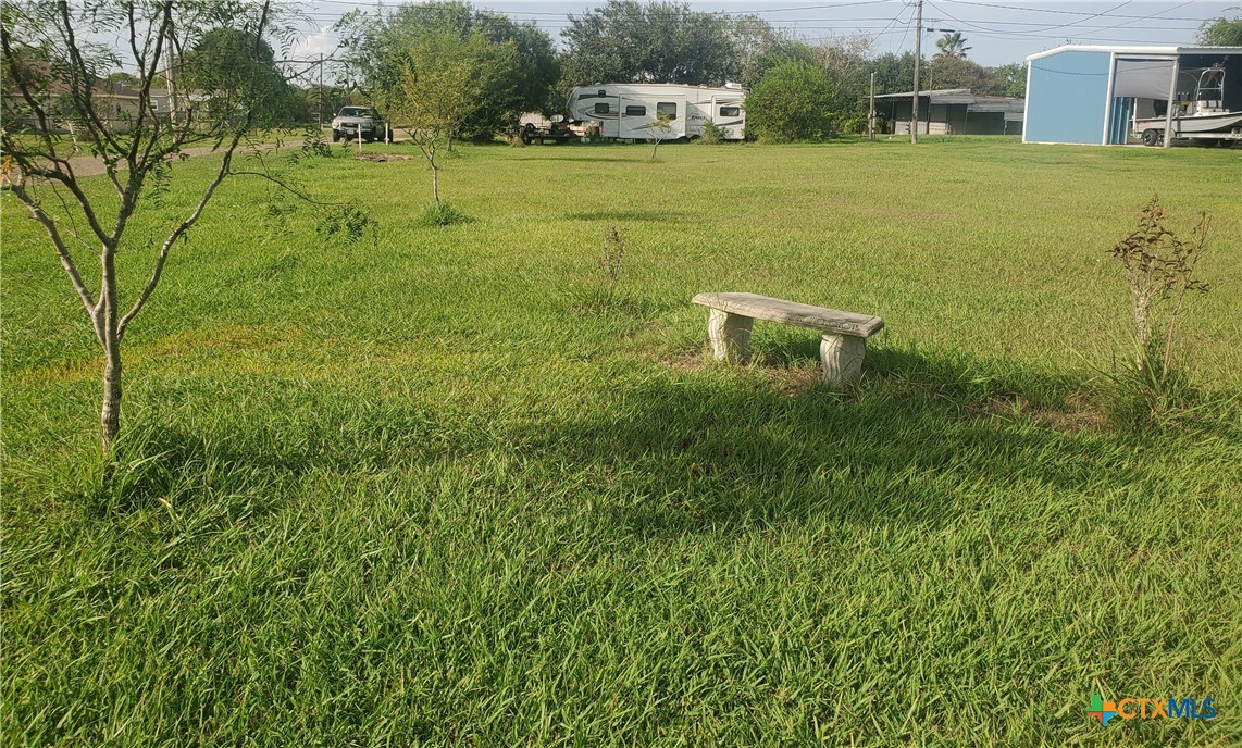 610 W WASHINGTON Avenue, Seadrift, TX 77983 — photo 1