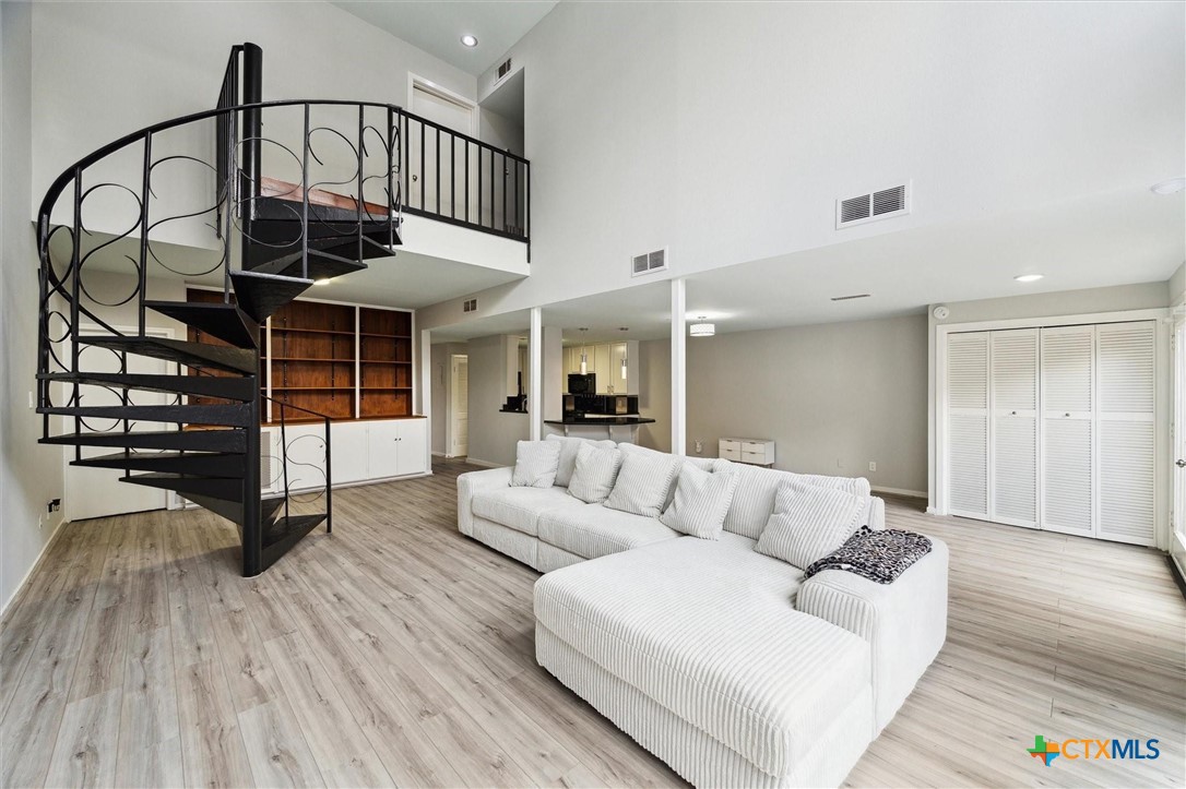 3300 Yorktown Street 13, Houston, TX 77056 — photo 1