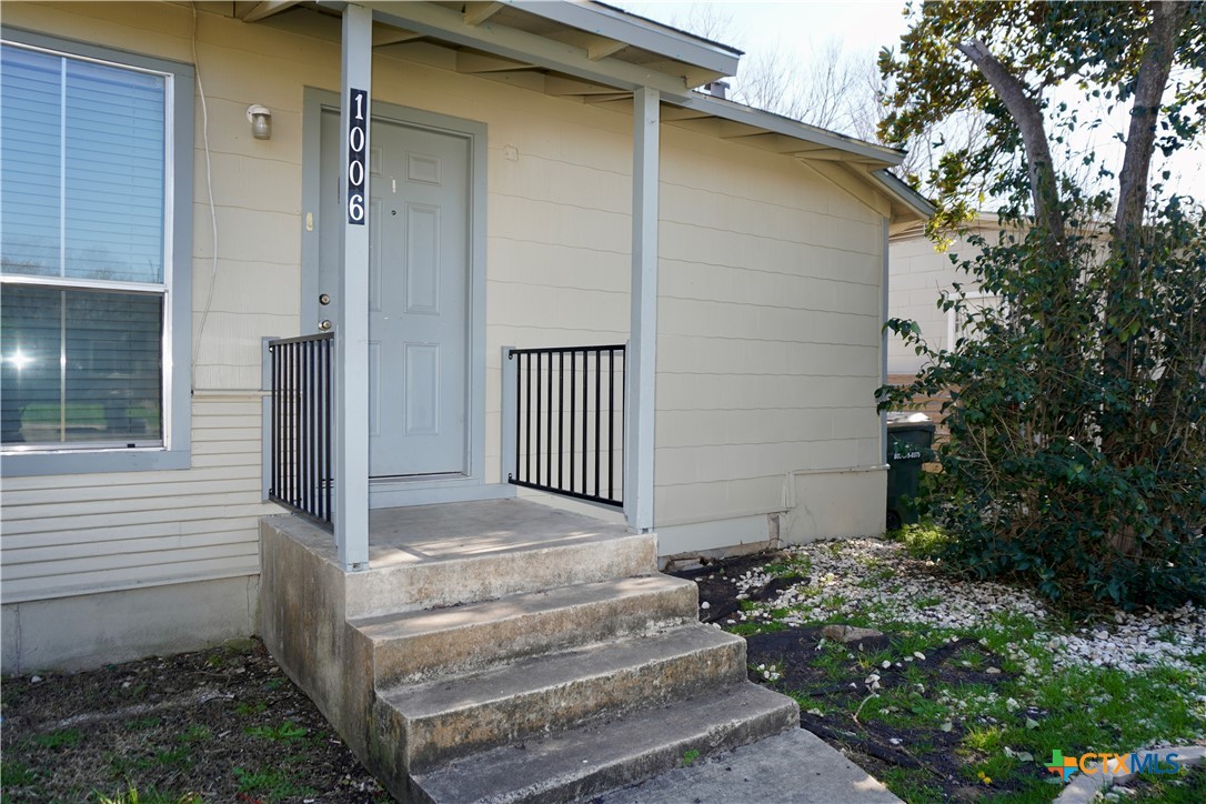 1006/1008 Haynes Street 7, San Marcos, TX 78666 — photo 1